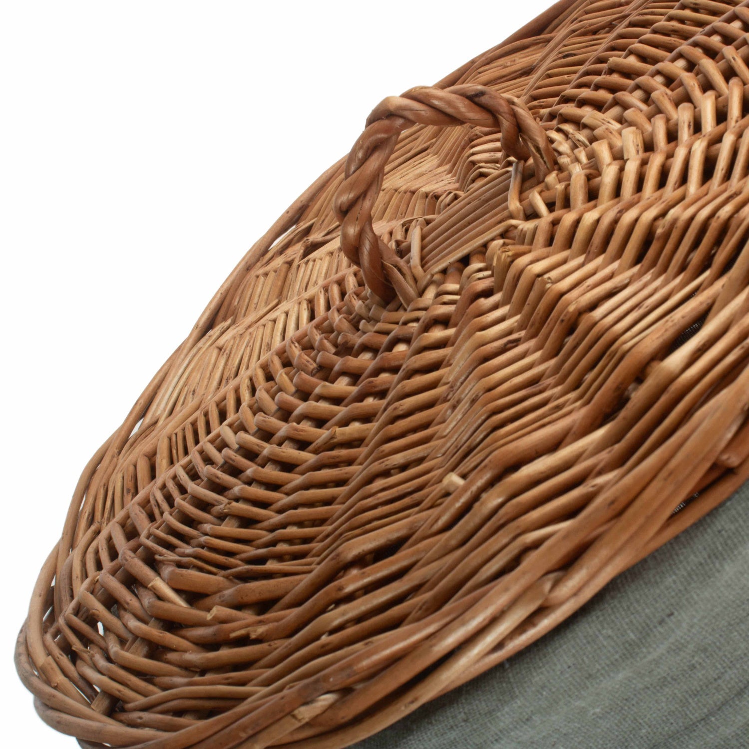 Light Steamed WIllow Round Linen Basket with Grey Sage Lining - Small - REGN