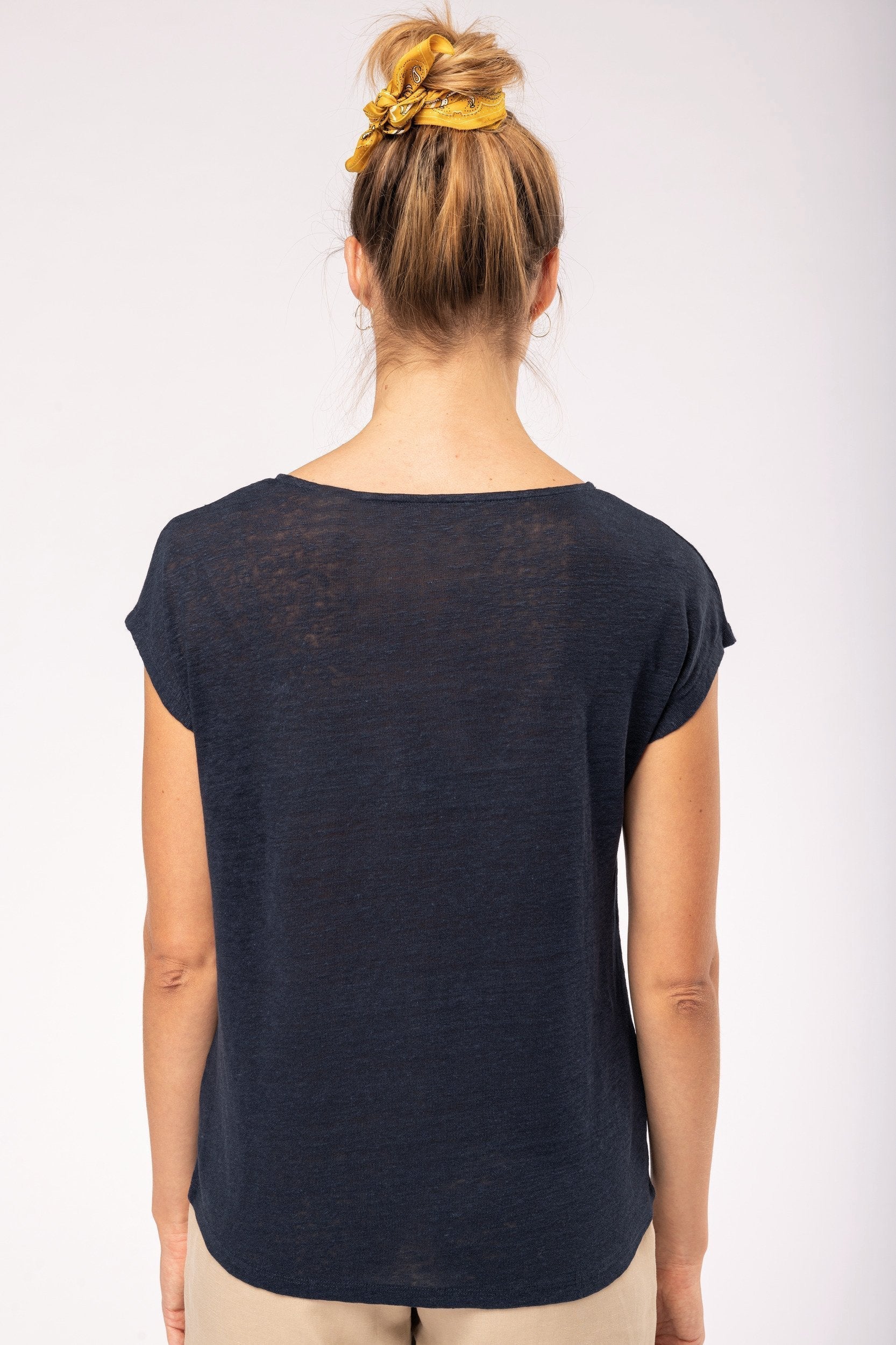 Linen V Neck T-Shirt: Womens - REGN