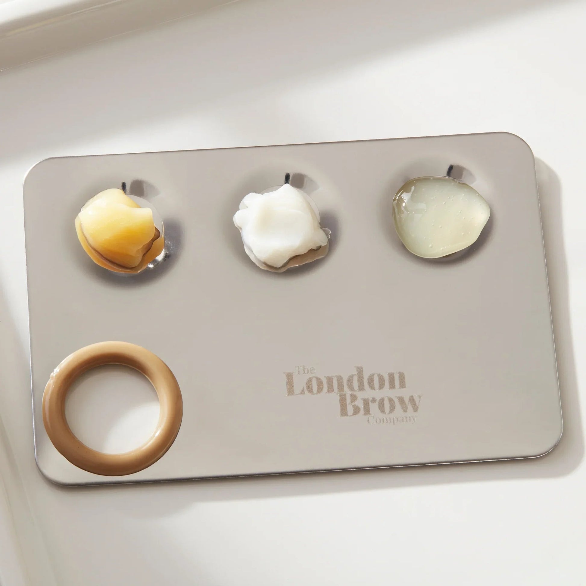 London Brow MUA Mixing Palette – Stainless Steel Tint & Lamination Palette - REGN