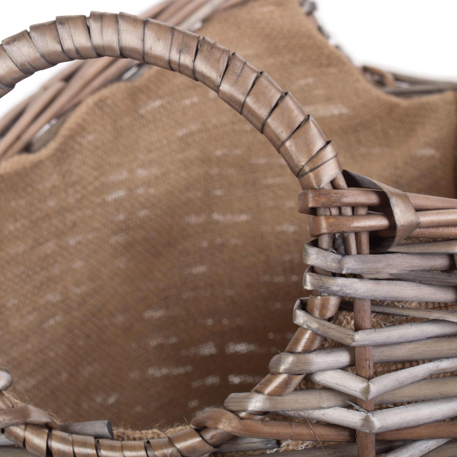 Medium Scoop Neck Antique Wash Hessian Lined Basket - REGN