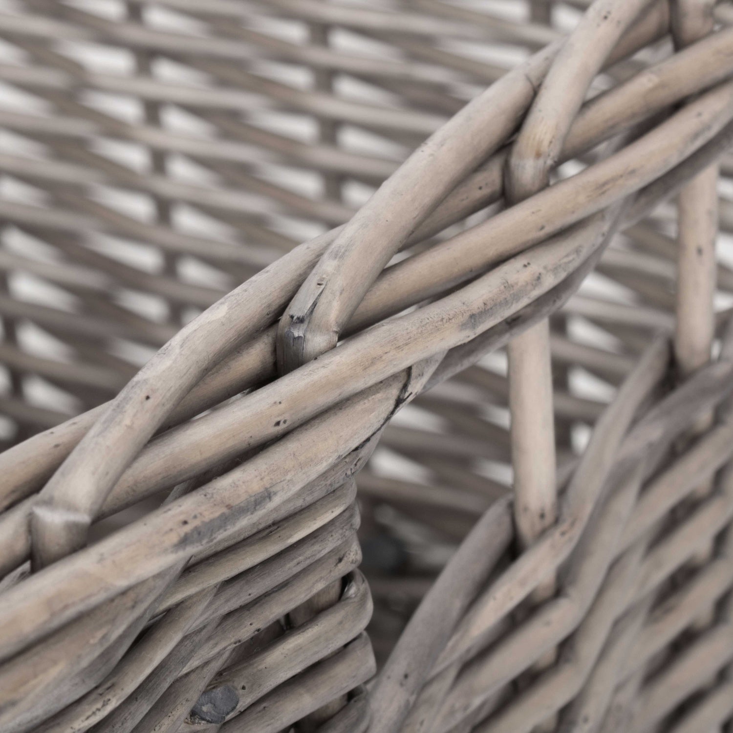 Medium Square Antique Wash Willow Storage Basket - REGN