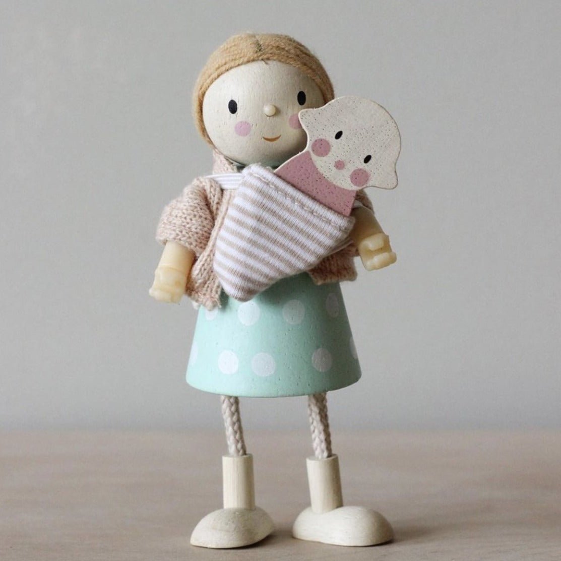 Mrs Goodwood And The Baby - REGN