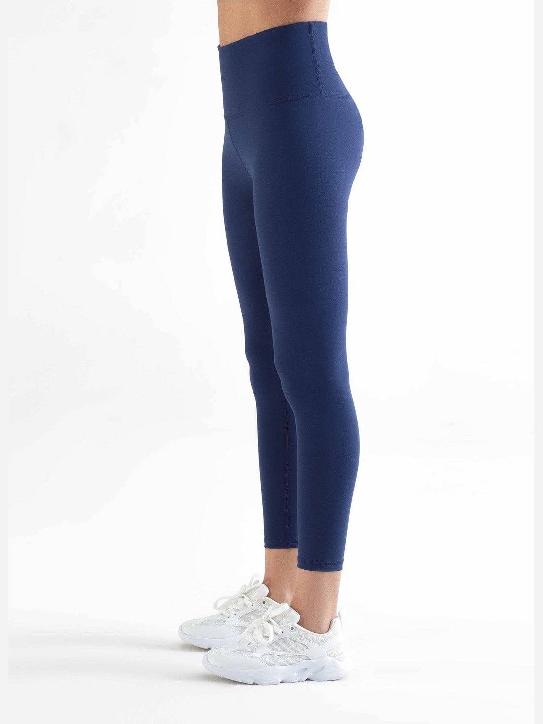 Organic 7/8 Stretch Leggings: Womens - REGN