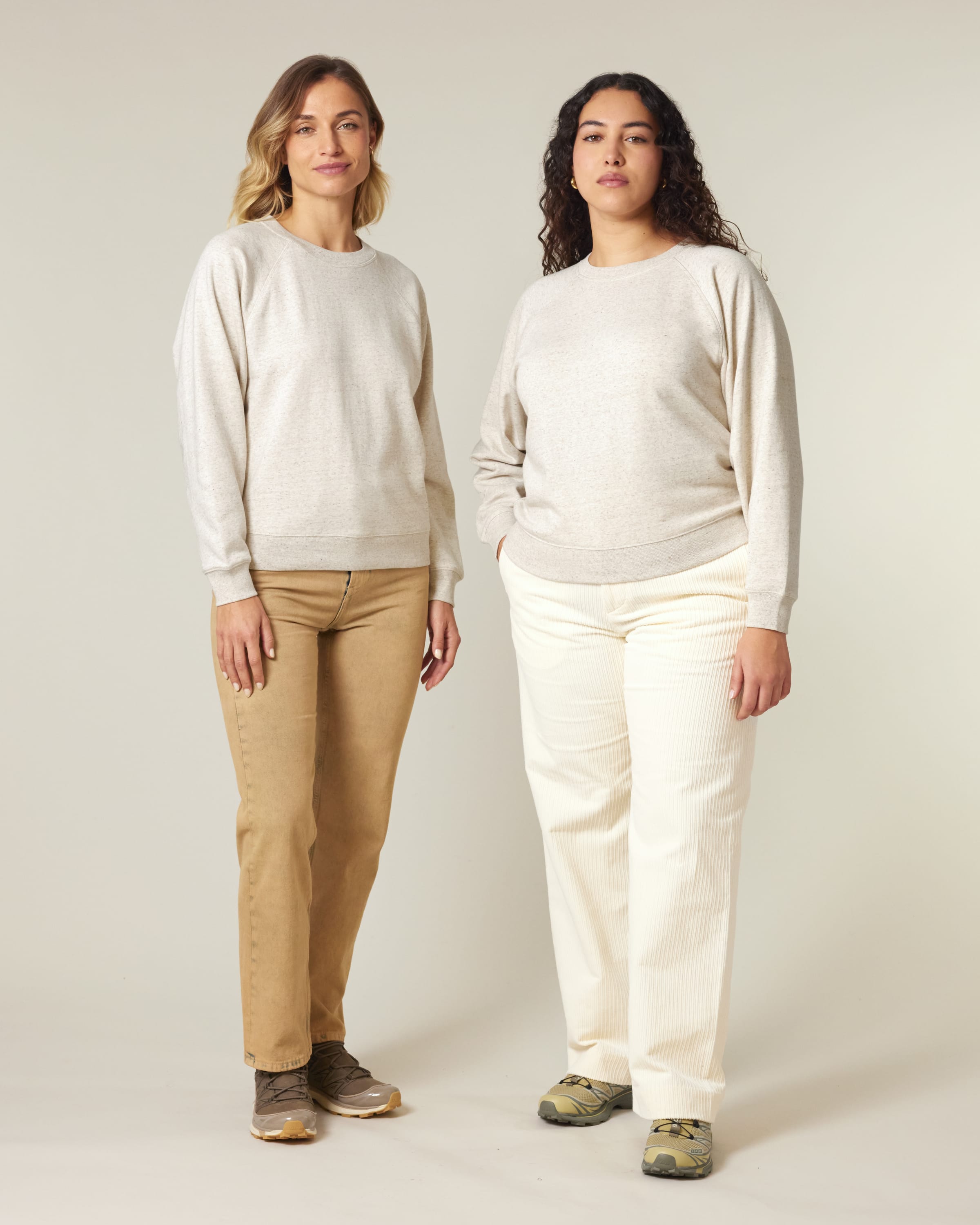 Organic Cotton Raglan Sweatshirt: Womens - REGN