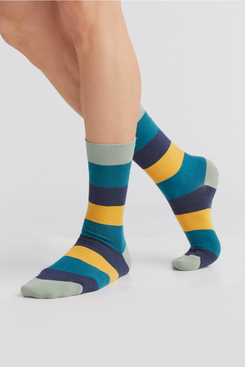 Organic Cotton Socks: 6 Pack - REGN