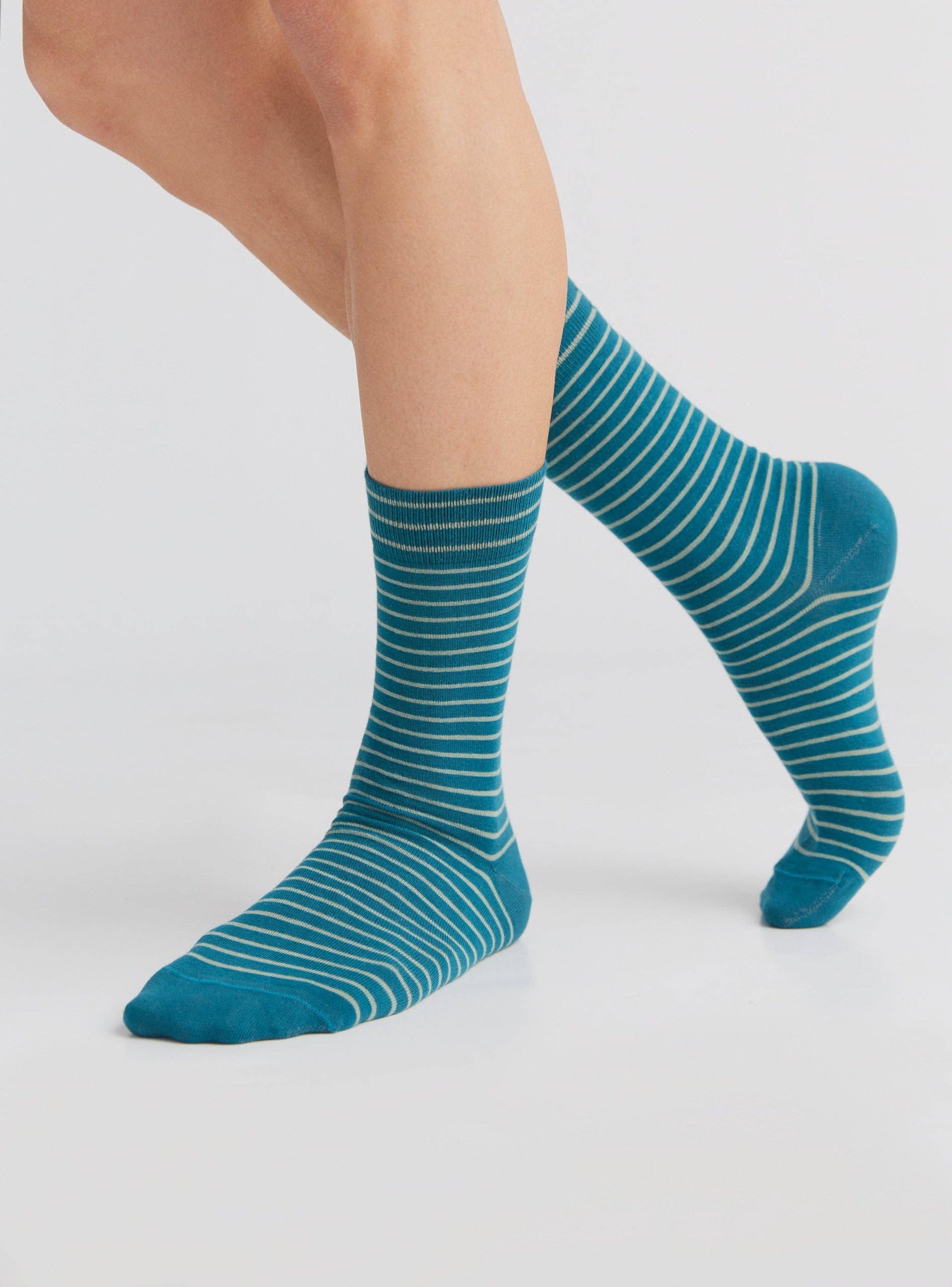 Organic Cotton Socks: 6 Pack - REGN