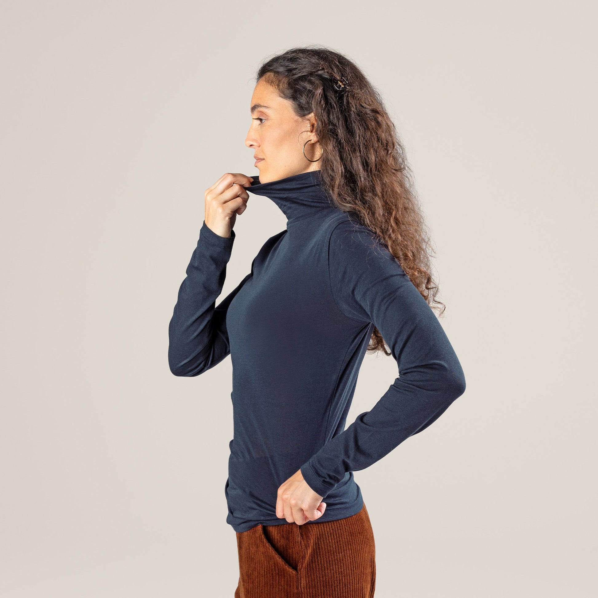 Organic Cotton Turtleneck T-shirt: Womens - REGN