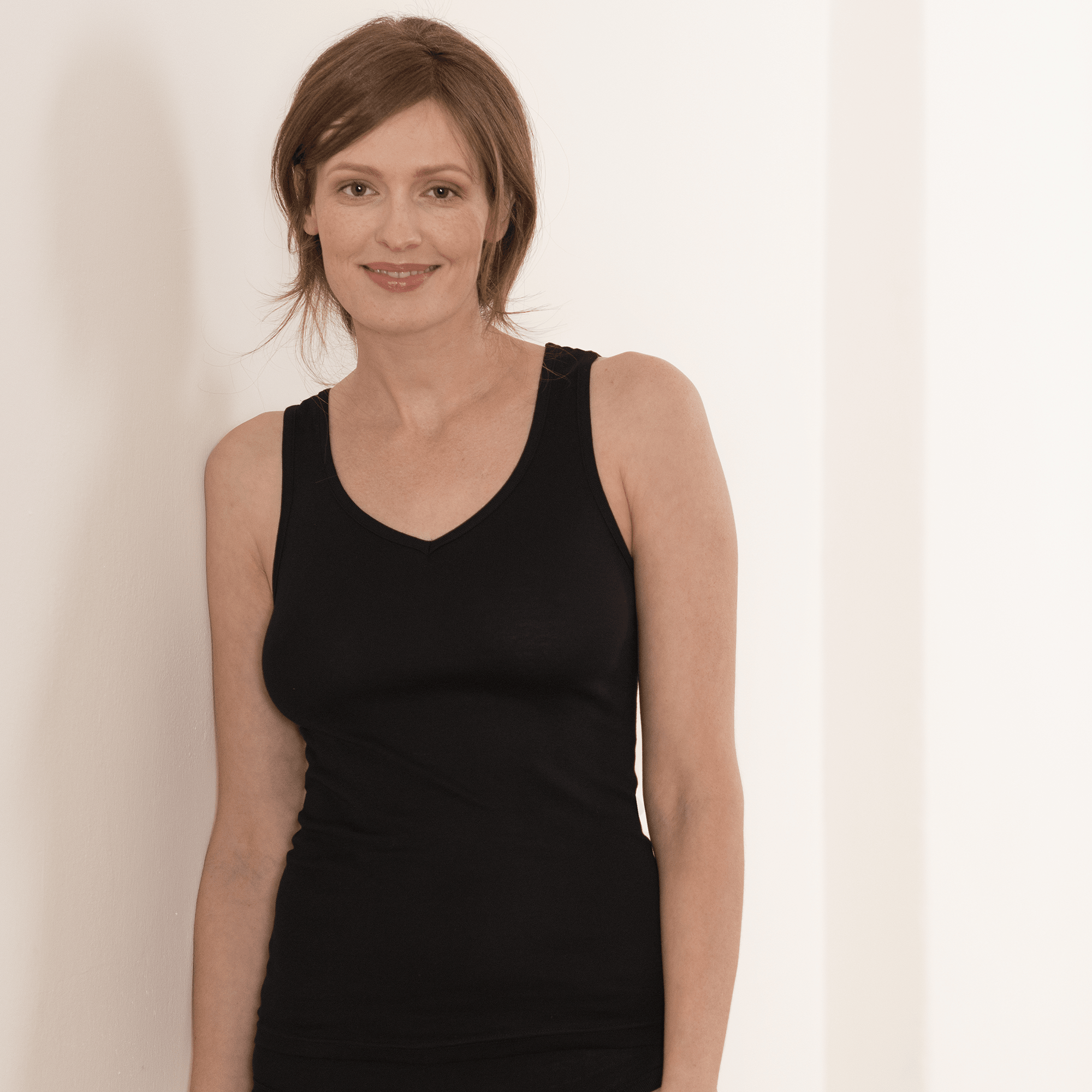 Organic Cotton V-neck Vest: Womens - REGN