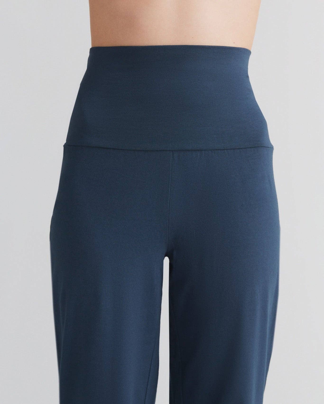 Organic Leggings with Wide Waistband - REGN