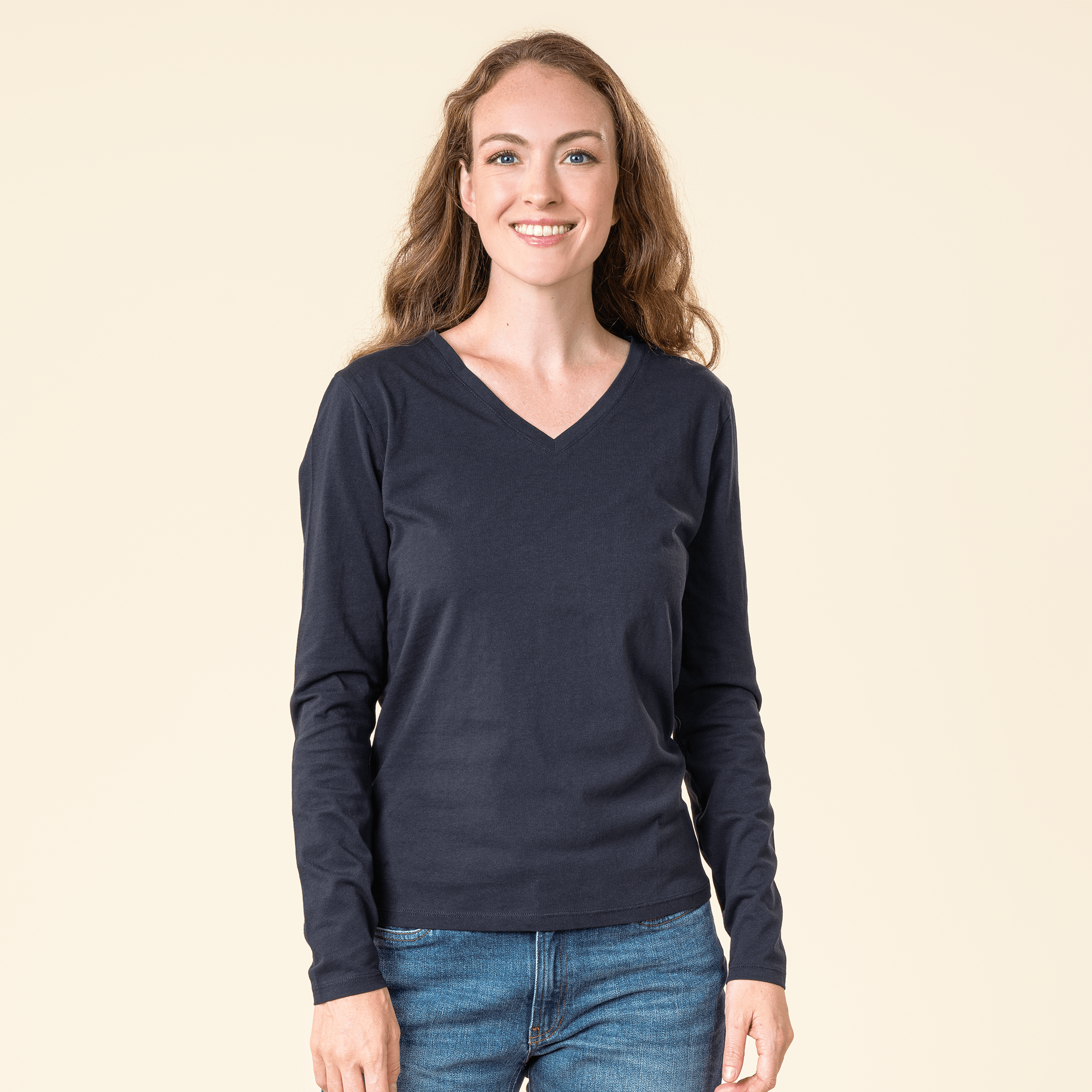 Organic Long Sleeve V-neck: Womens - REGN