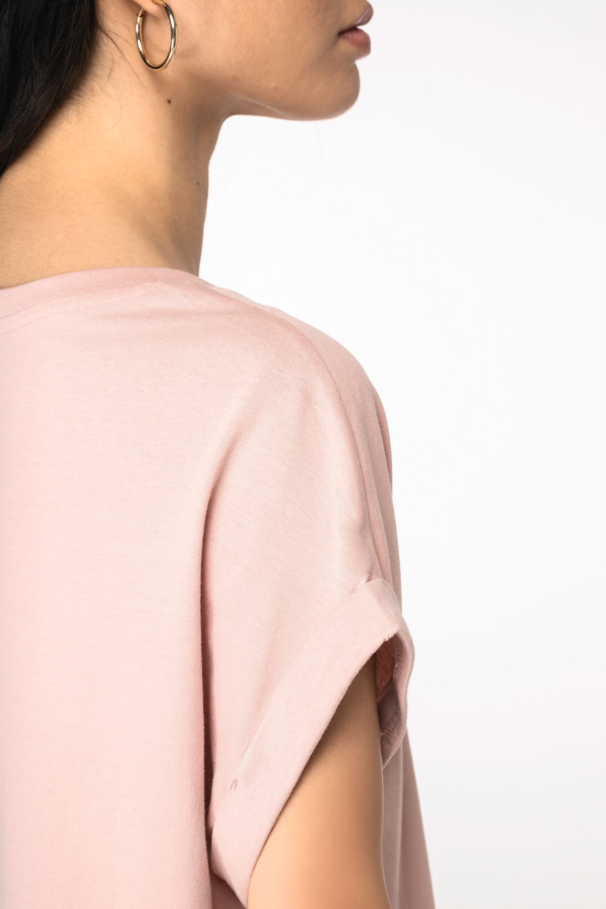 Organic Loose Fit Roll Sleeve T-shirt: Womens - REGN