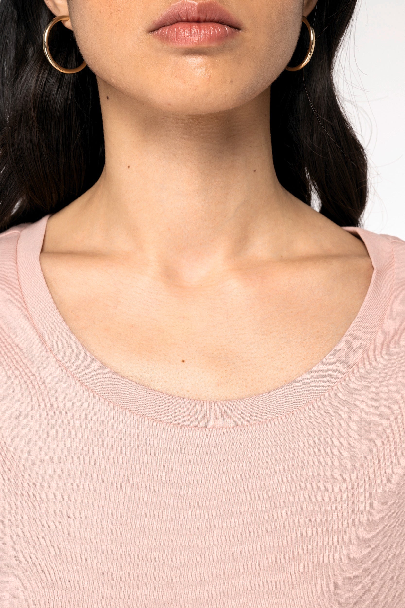 Organic Loose Fit Roll Sleeve T-shirt: Womens - REGN