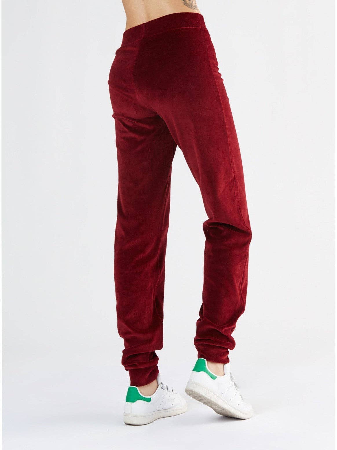 Organic Soft Fleece Cuffed Sweatpants: Womens - REGN
