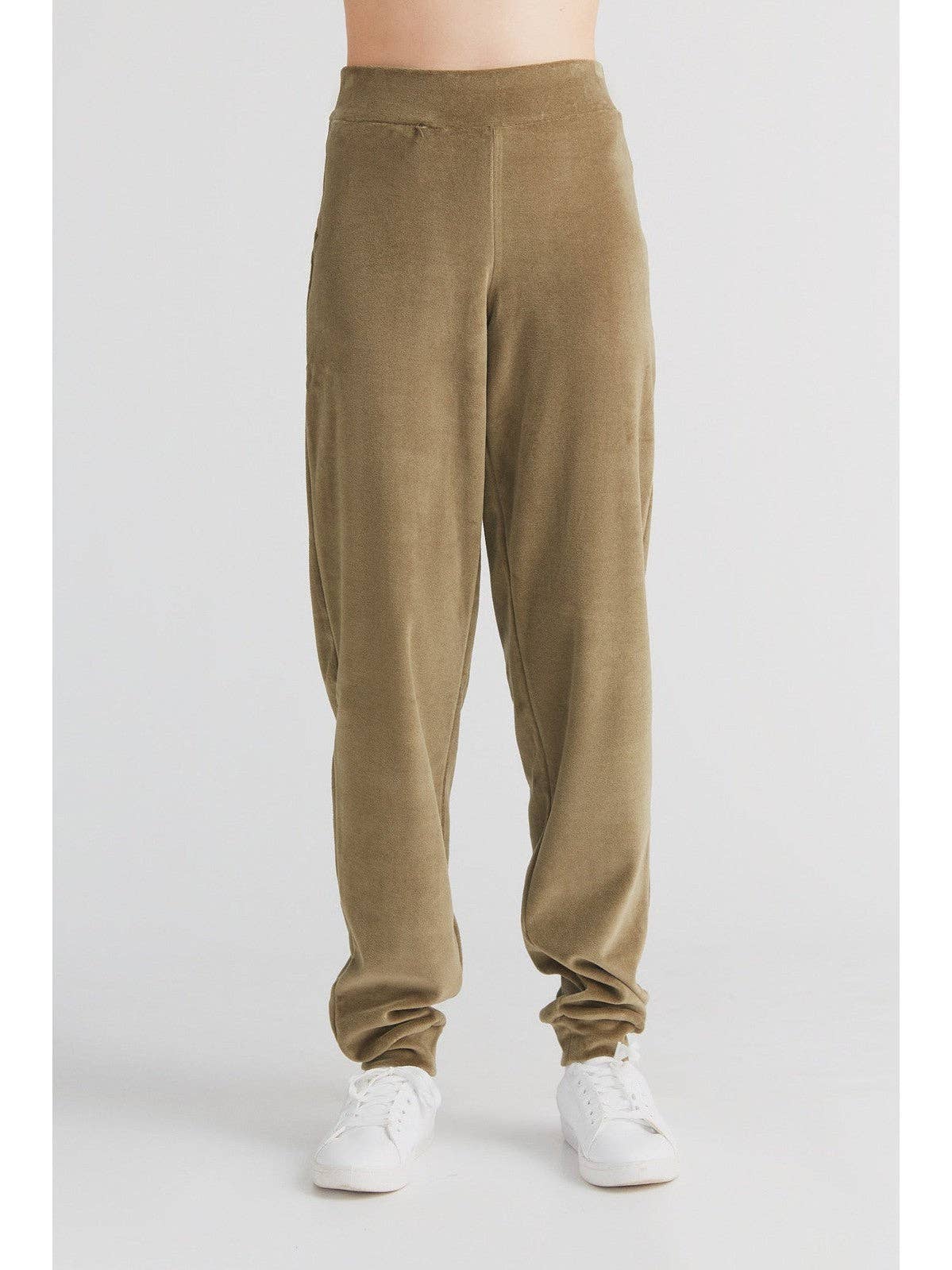 Organic Soft Fleece Cuffed Sweatpants: Womens - REGN