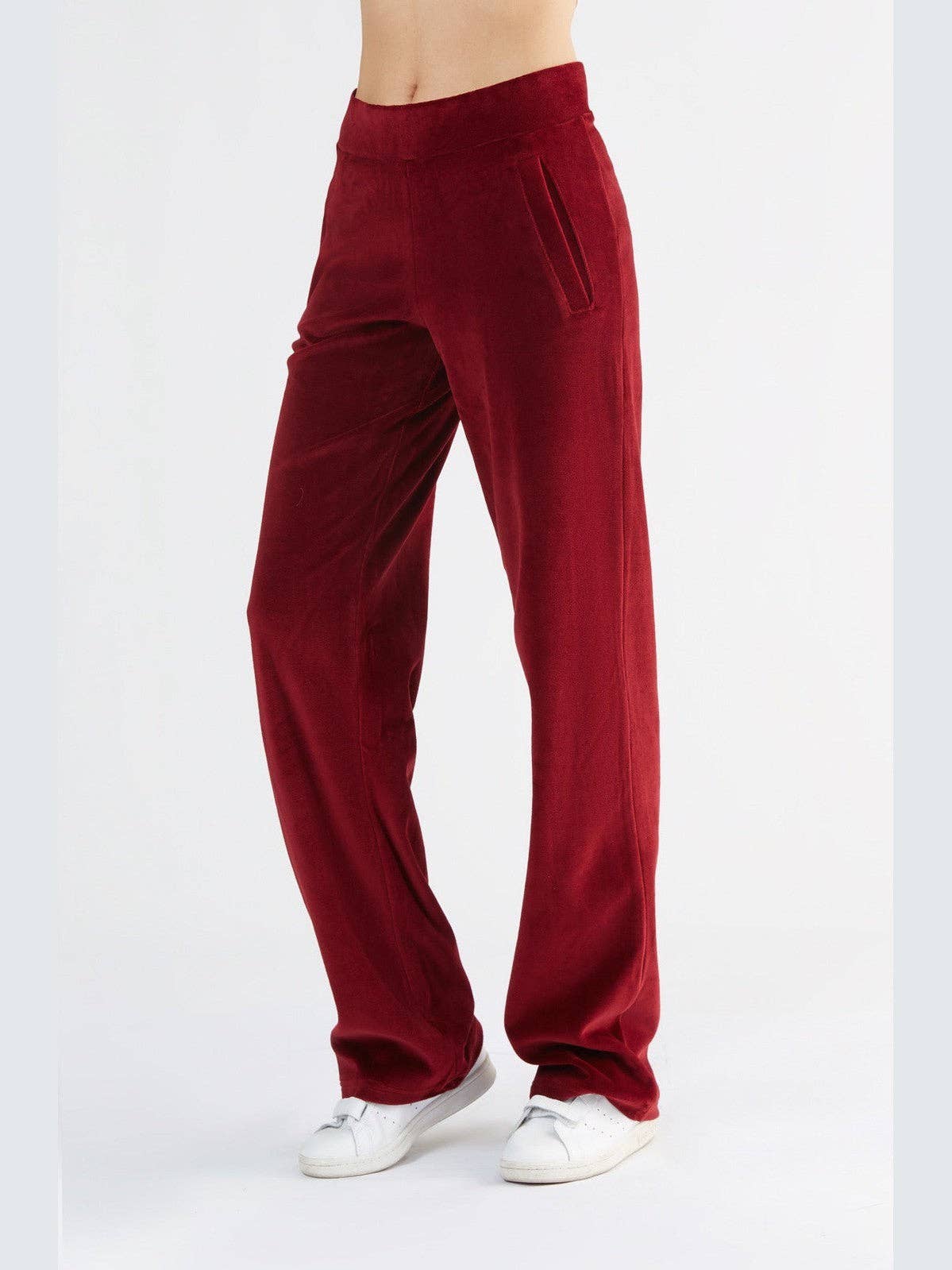 Organic Soft Fleece Straight Cut Sweatpants: Womens - REGN