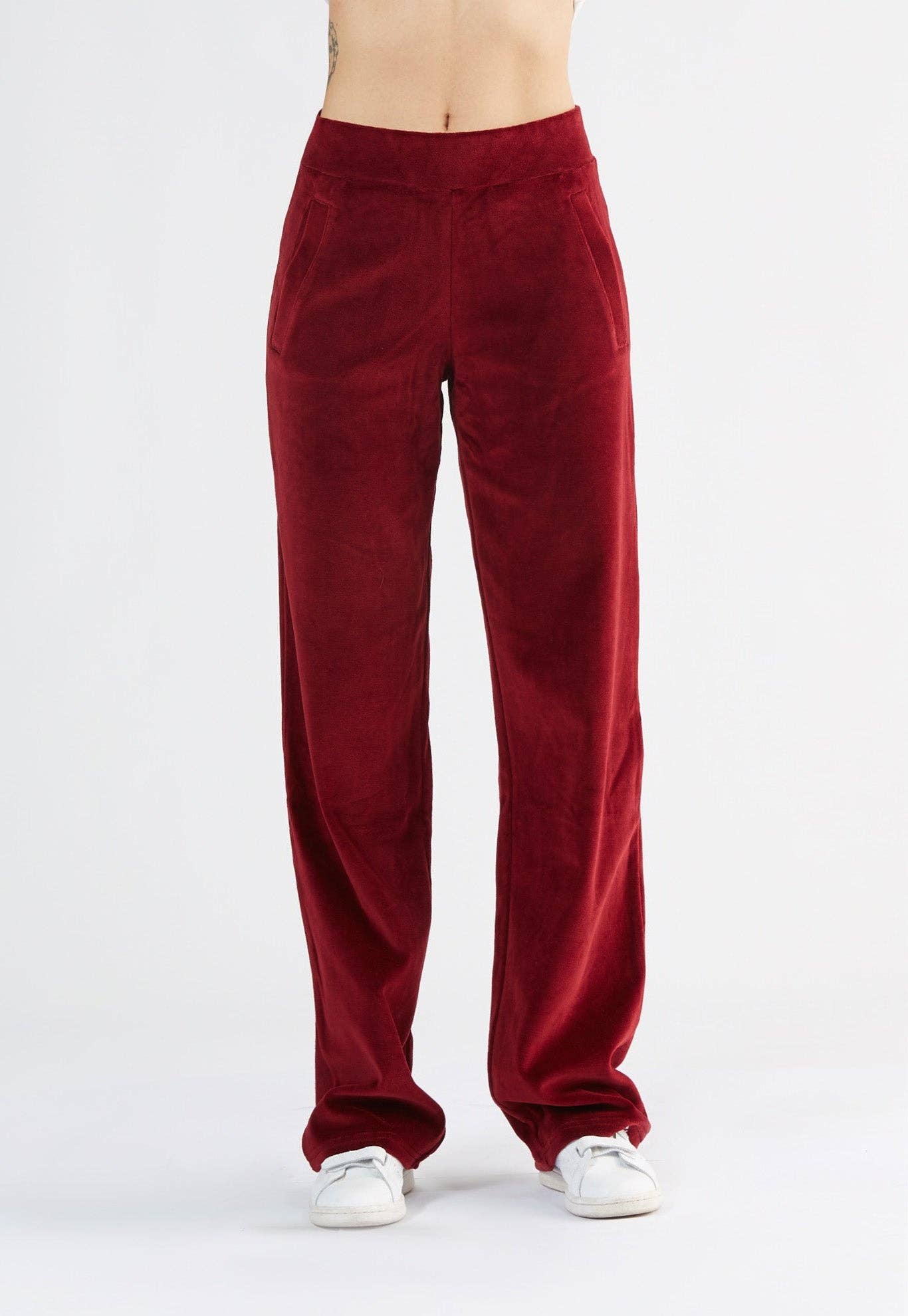 Organic Soft Fleece Straight Cut Sweatpants: Womens - REGN