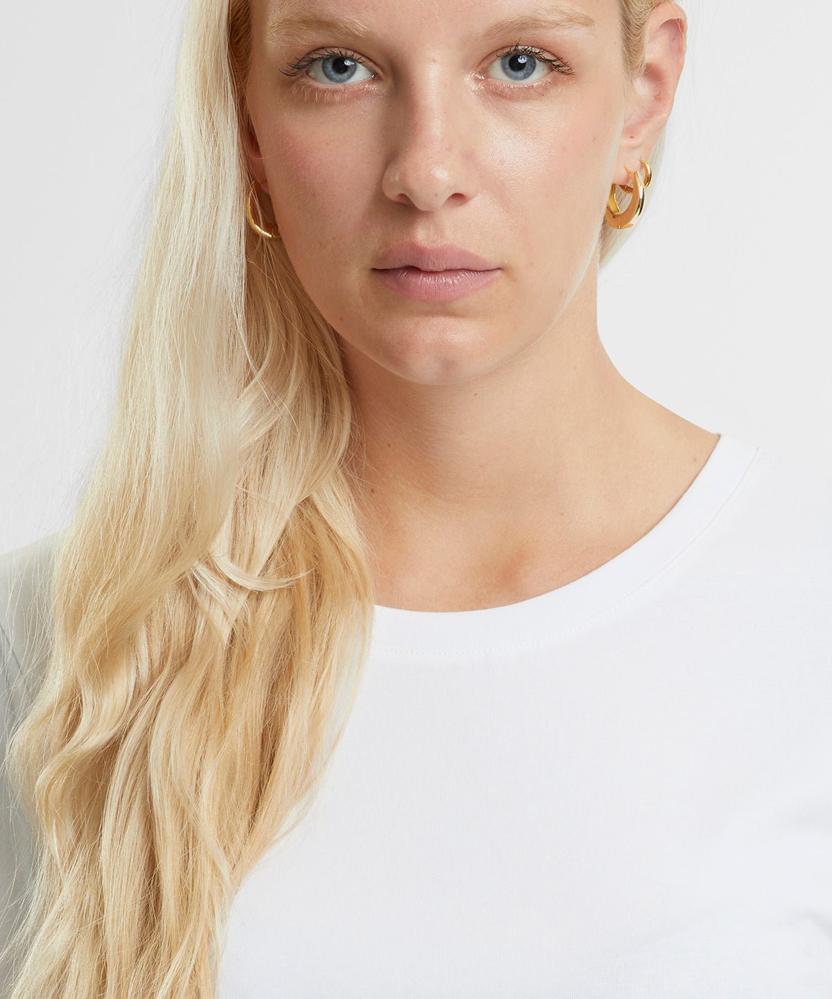 Organic Stretch Cropped T-shirt: Womens - REGN