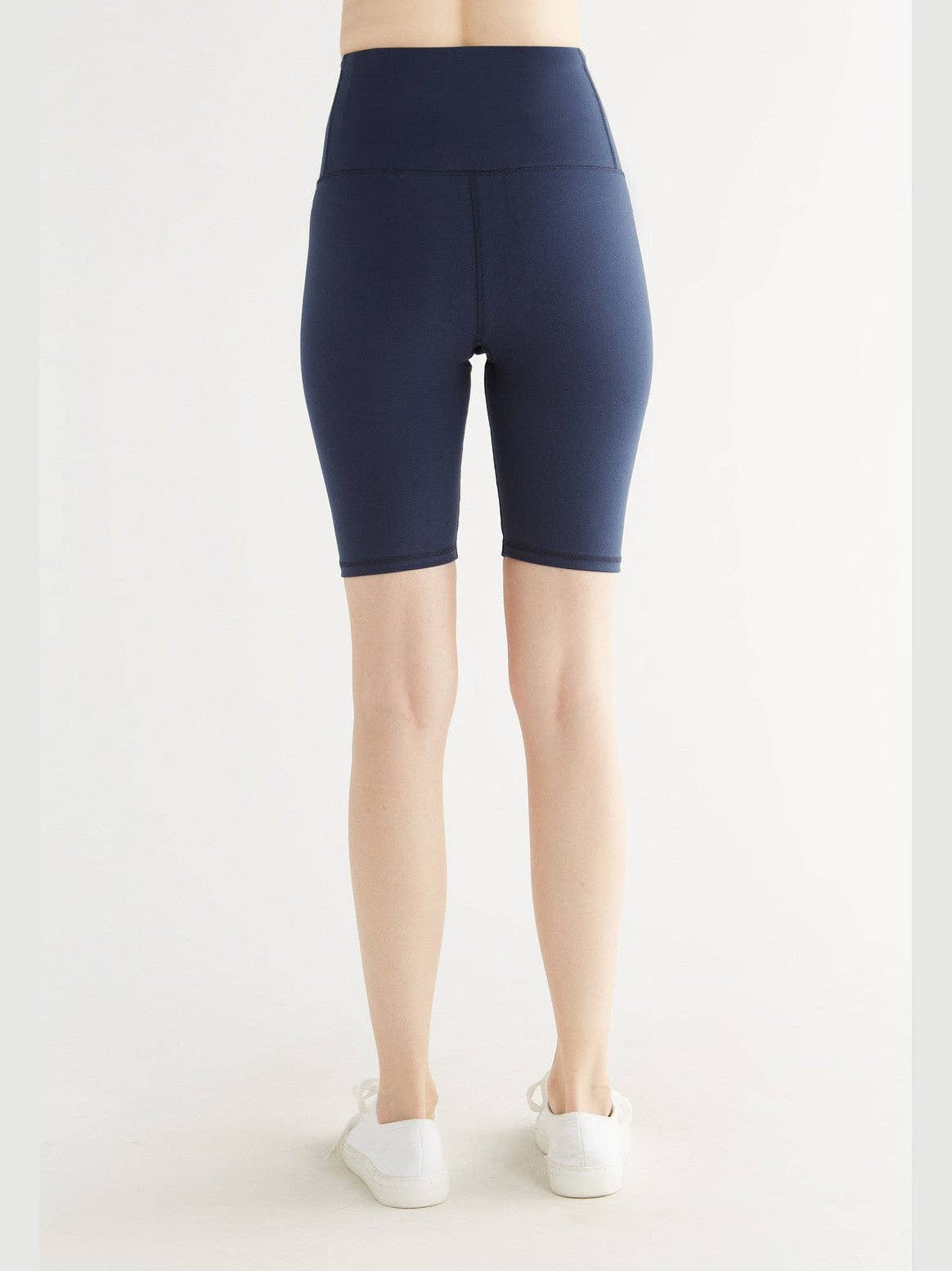 Organic Stretch Shorts: Womens - REGN