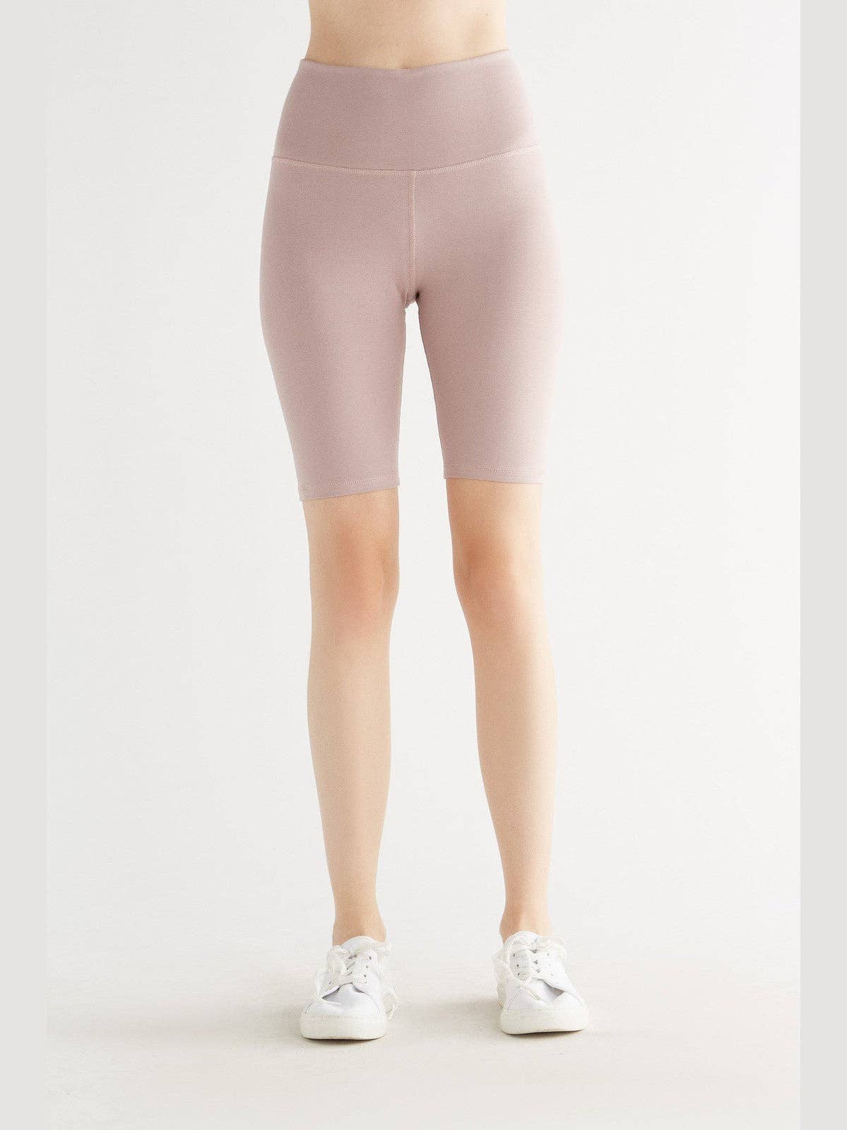Organic Stretch Shorts: Womens - REGN
