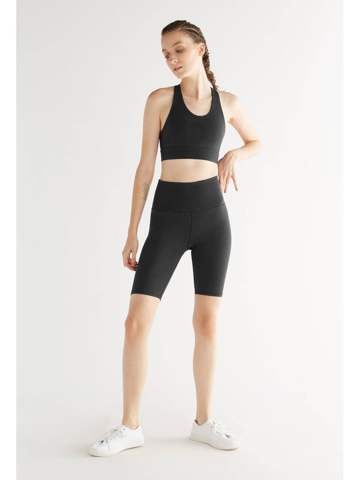 Organic Stretch Shorts: Womens - REGN