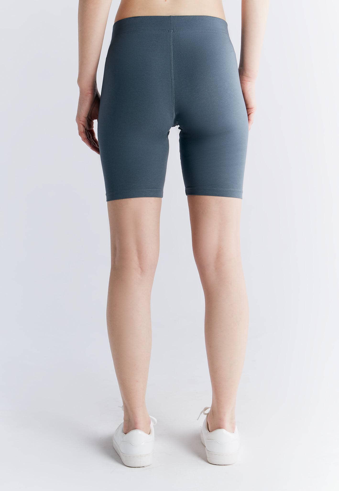 Organic Stretch Shorts: Womens - REGN