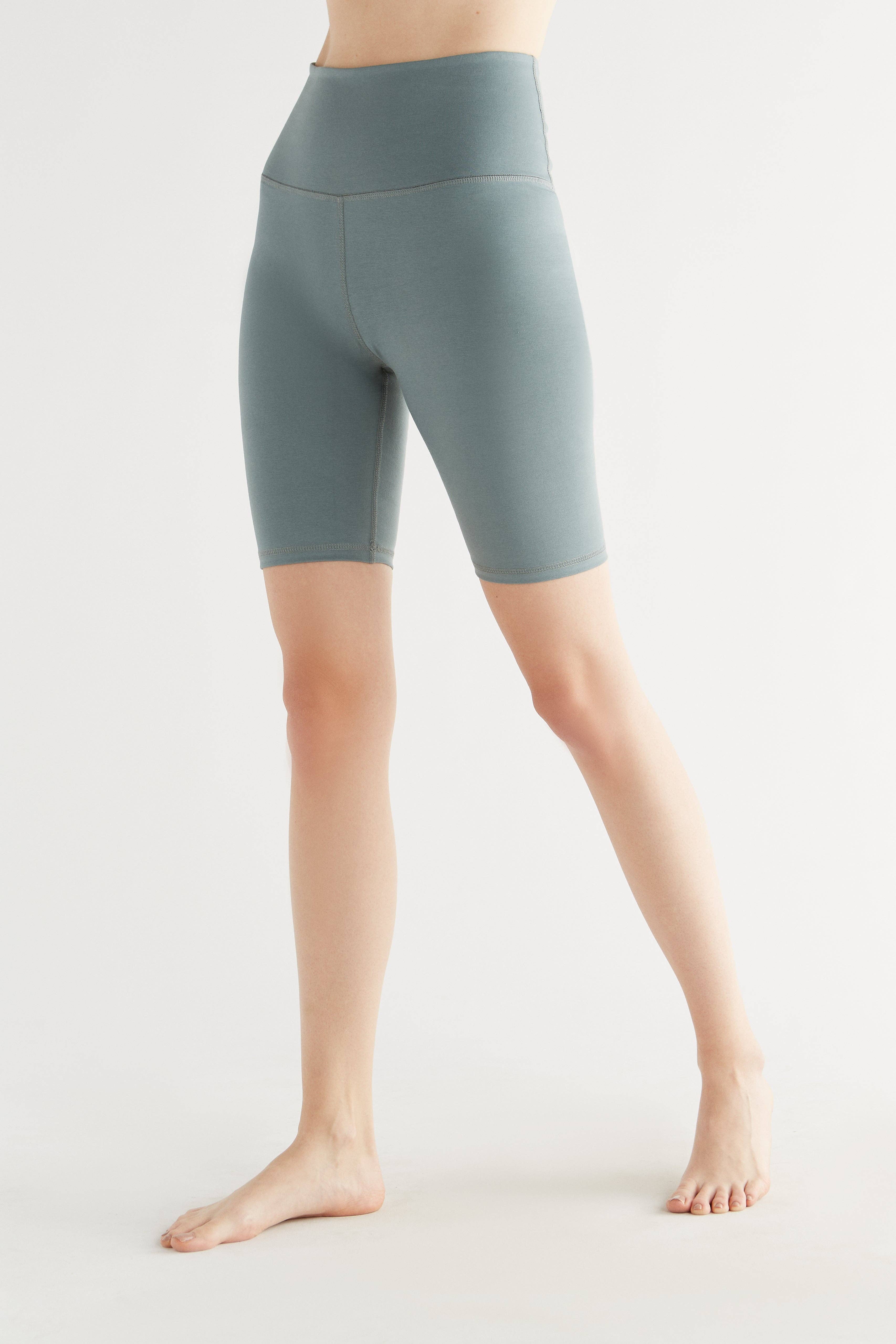 Organic Stretch Shorts: Womens - REGN