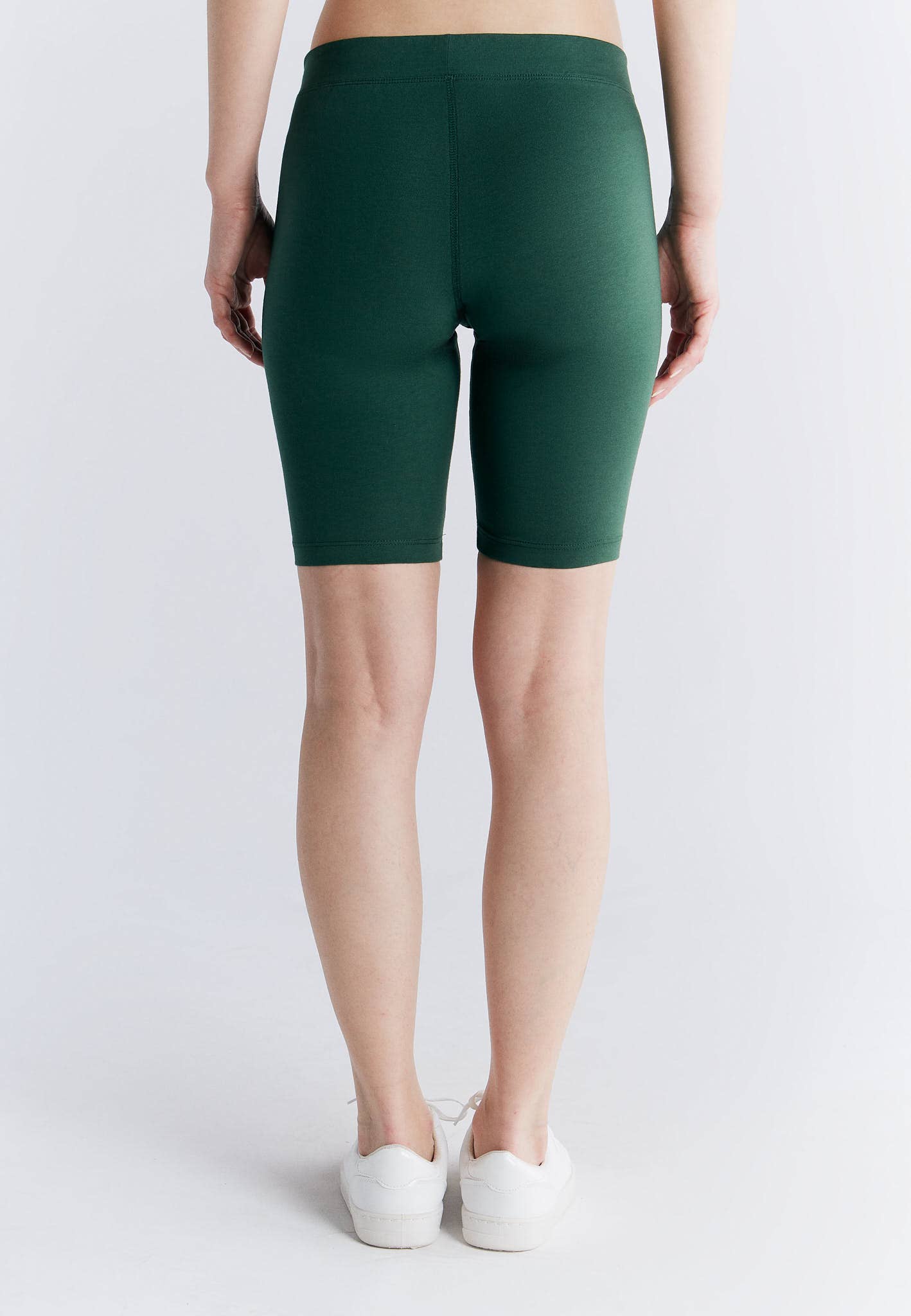 Organic Stretch Shorts: Womens - REGN