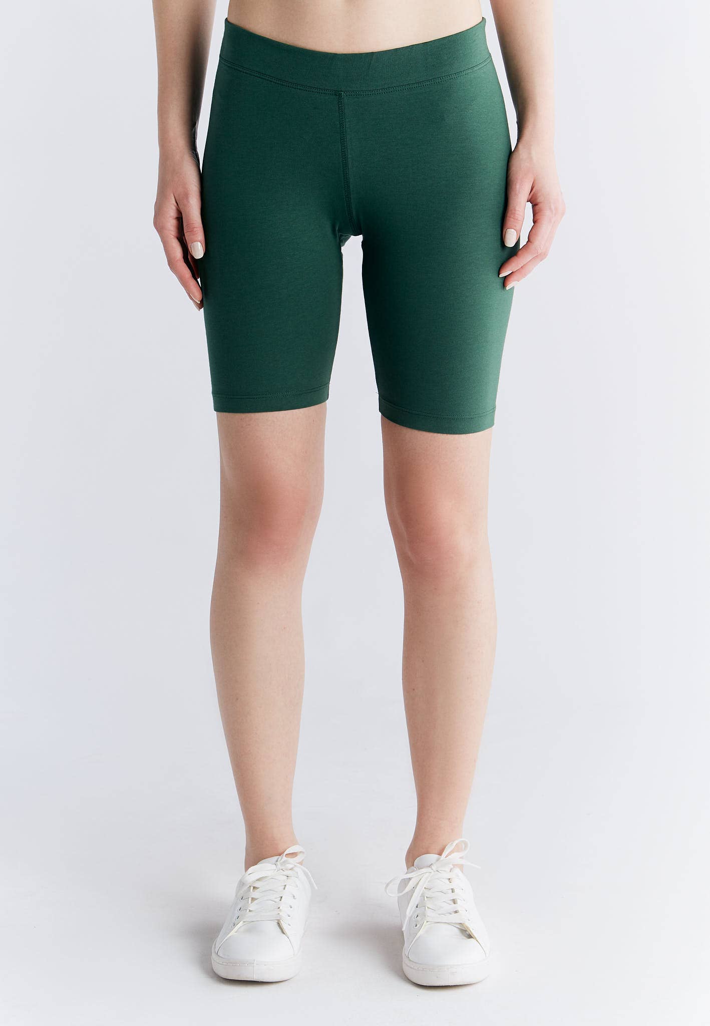 Organic Stretch Shorts: Womens - REGN