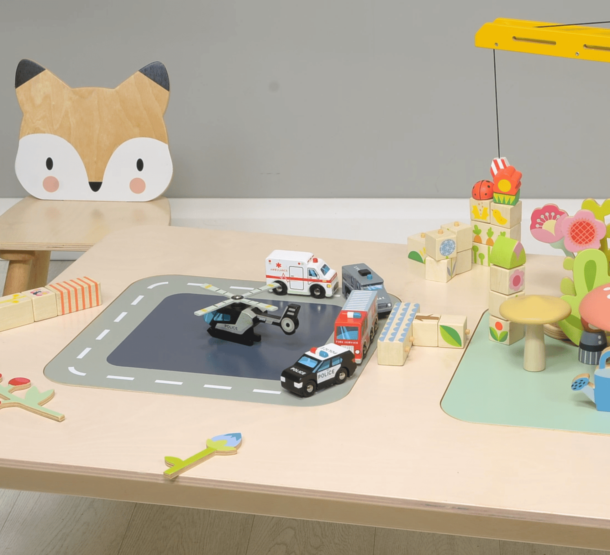 Play Table - REGN