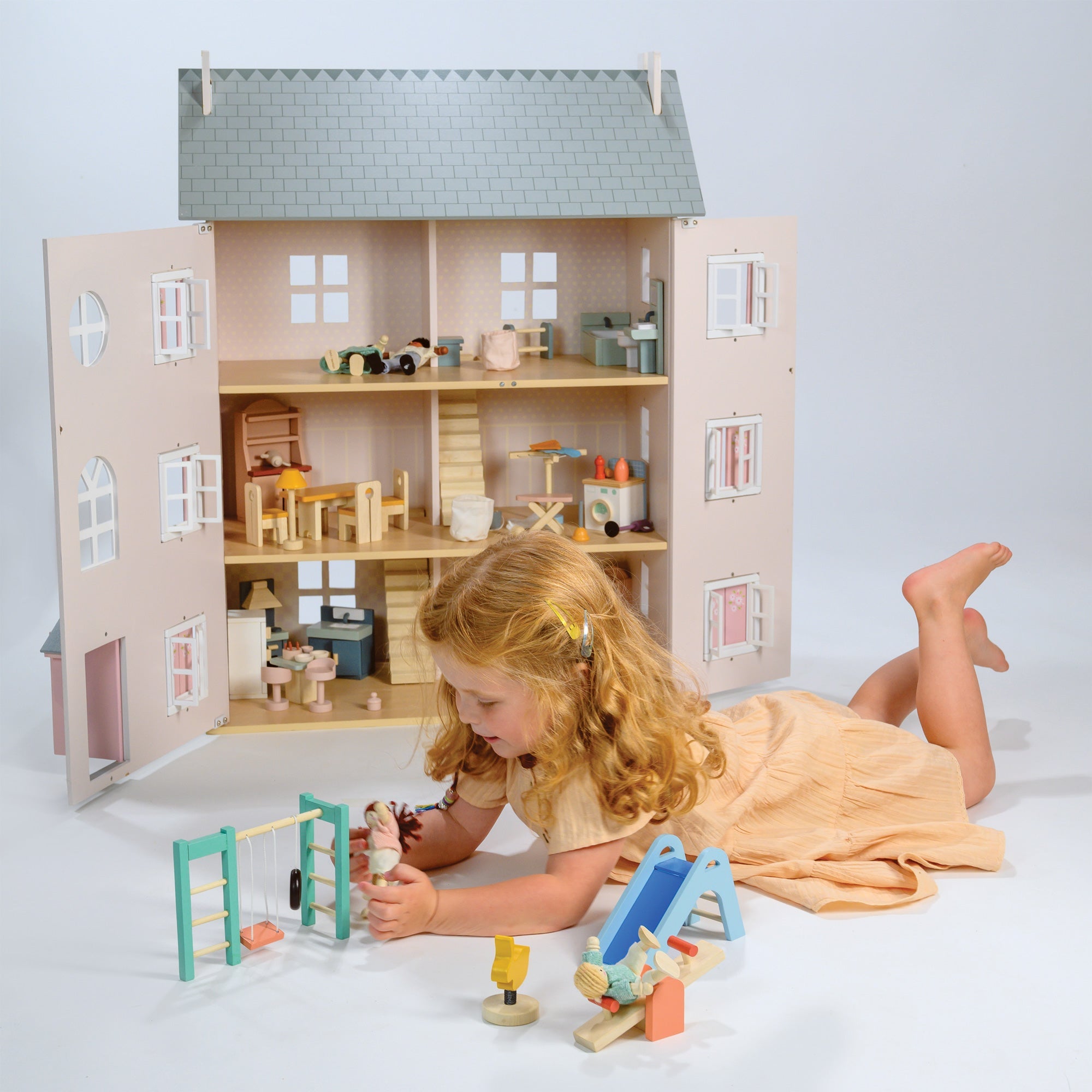 Playground Set - REGN