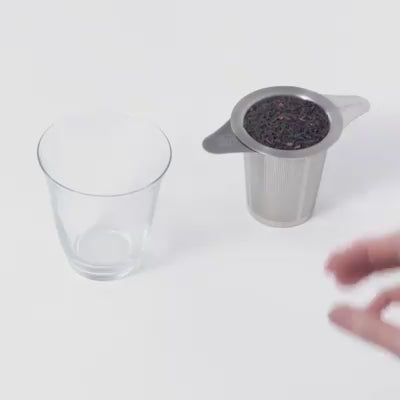 Load video: Zero Waste Club Plastic-Free Tea Strainer