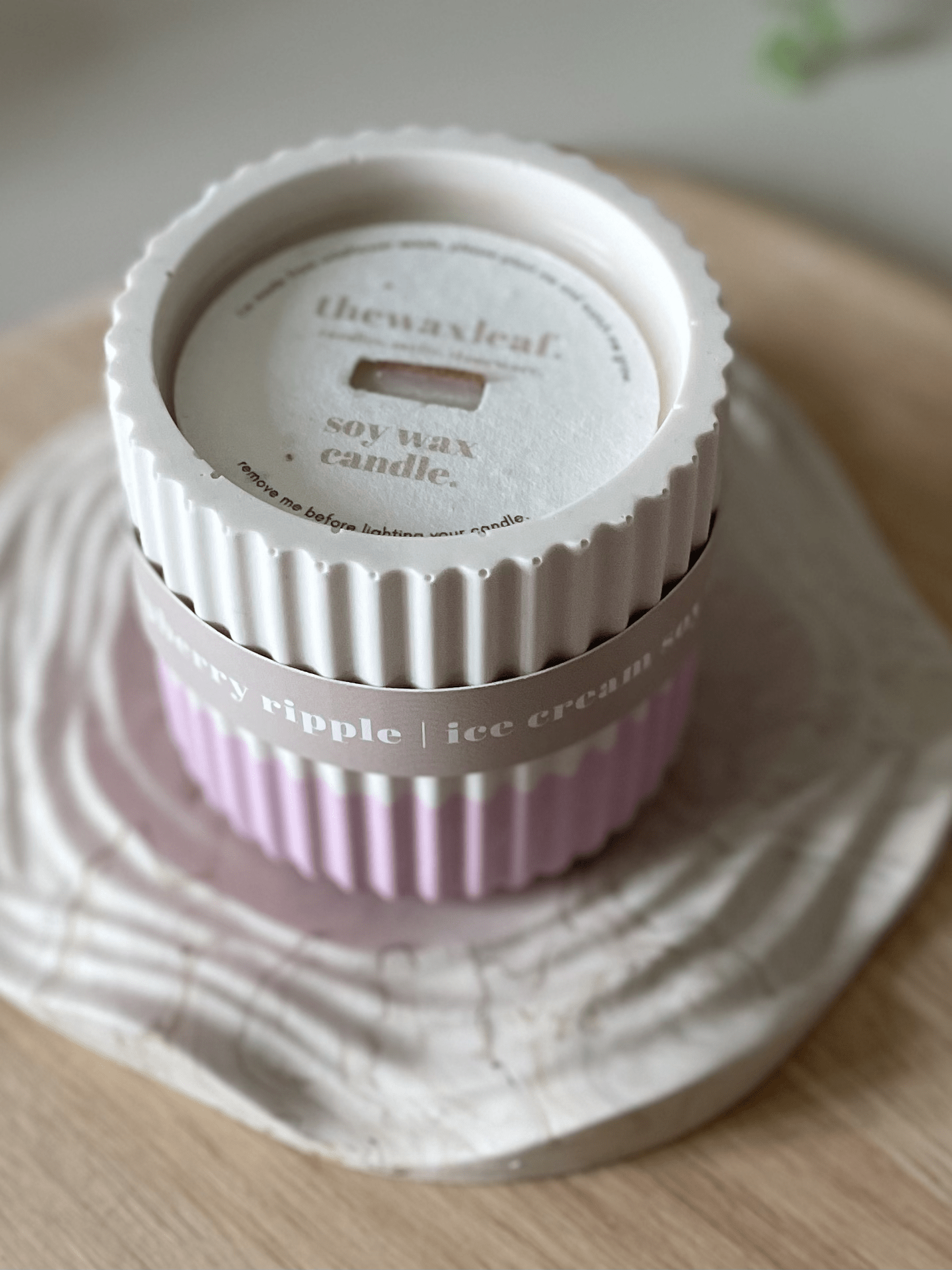 Raspberry Ripple Stoneware Soy Candle – Sustainable Fruity Scent - REGN