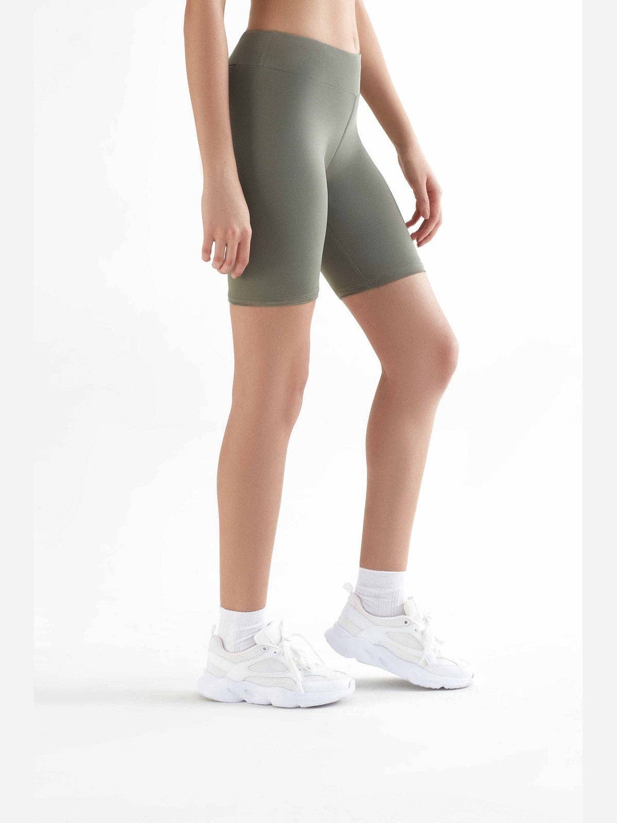 Recycled Cycling Shorts: Womens - REGN