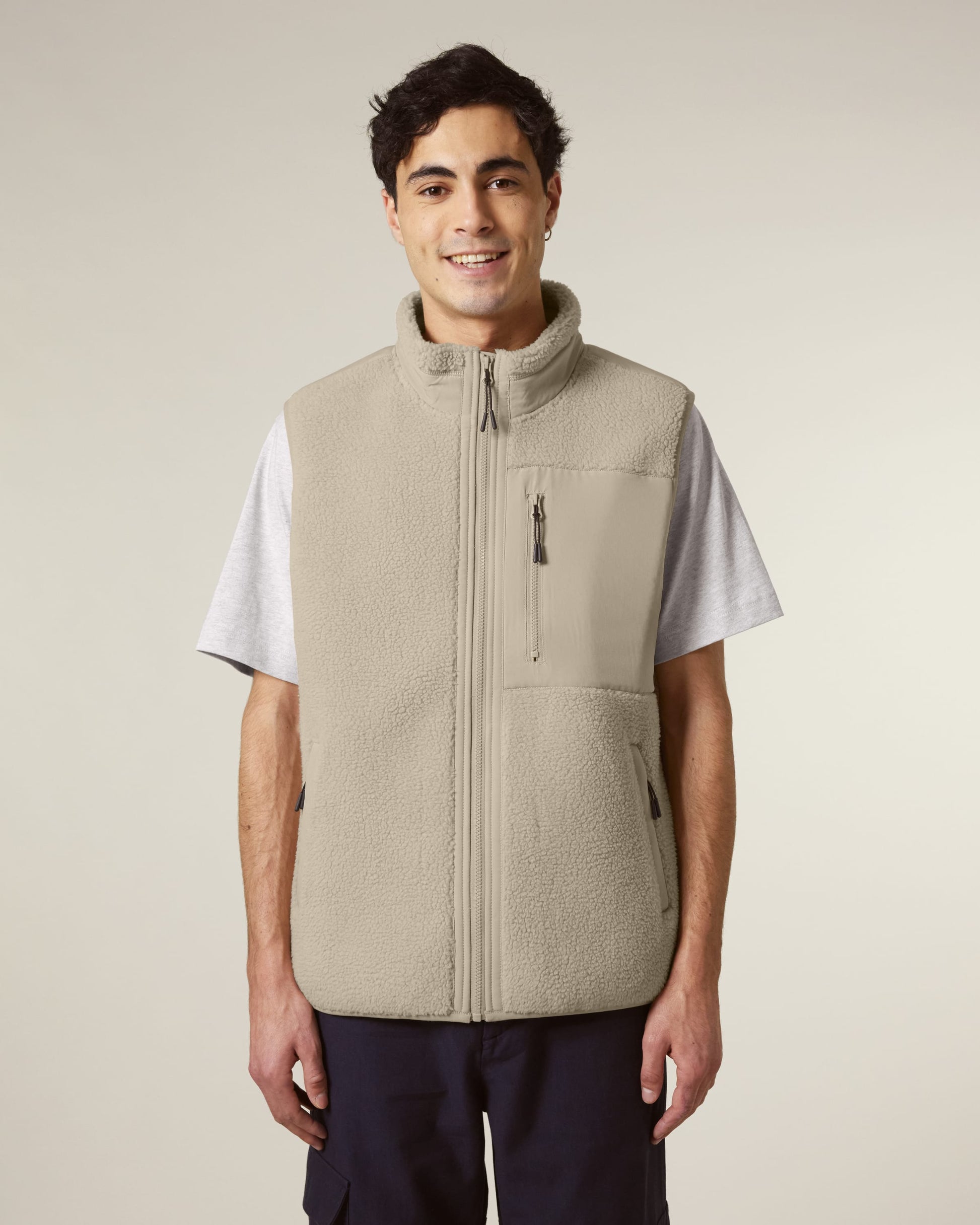 Recycled Sherpa Fleece Bodywarmer: Unisex - REGN