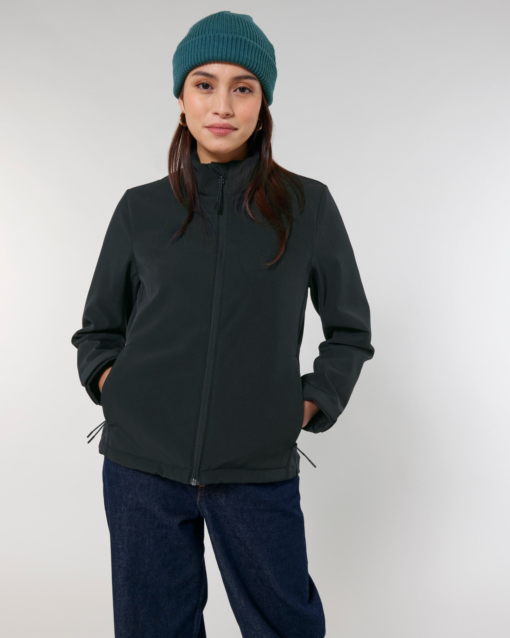 Recycled Softshell Jacket: Womens - REGN