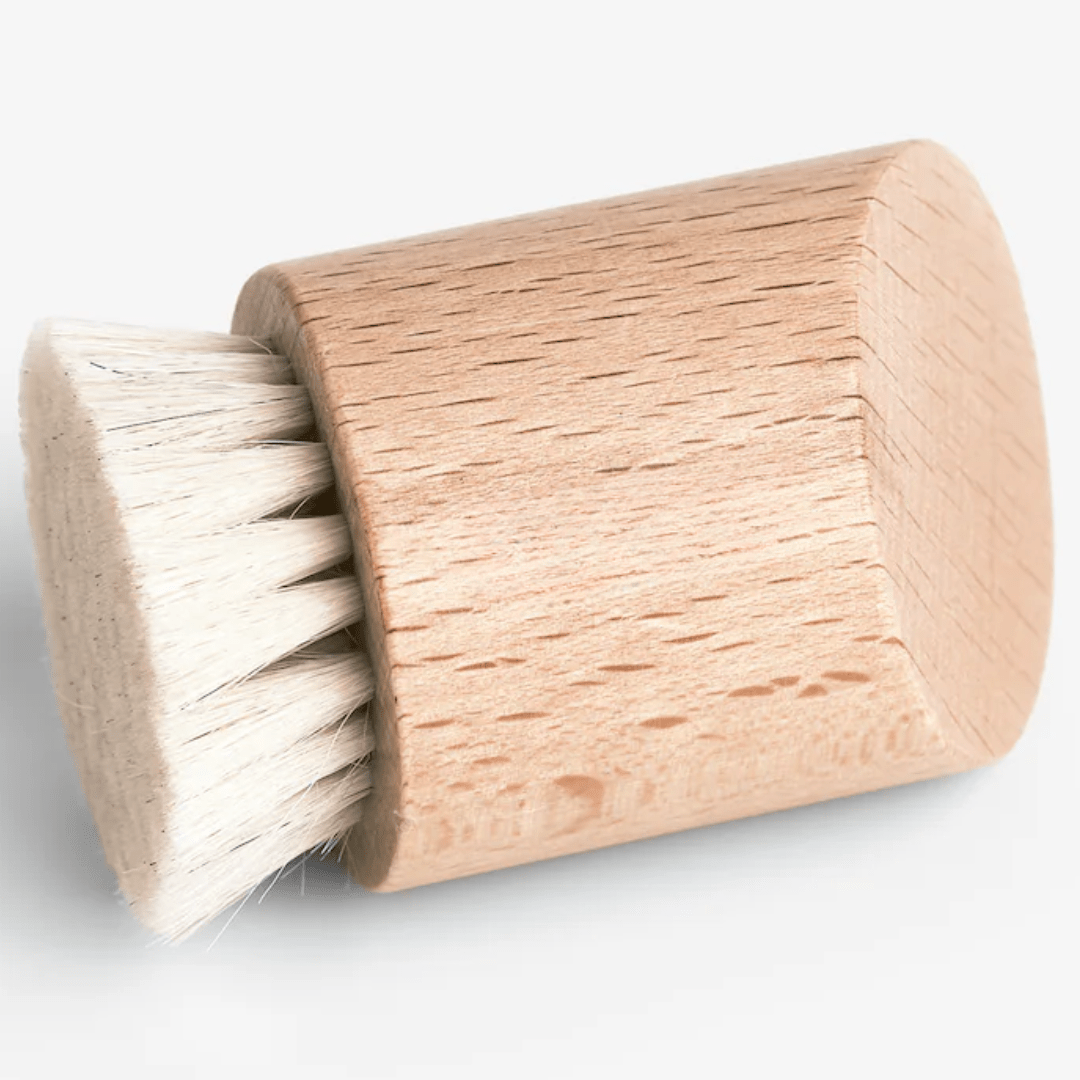 Re:gn Nail Dust Brush – Essential for a Flawless Manicure - REGN