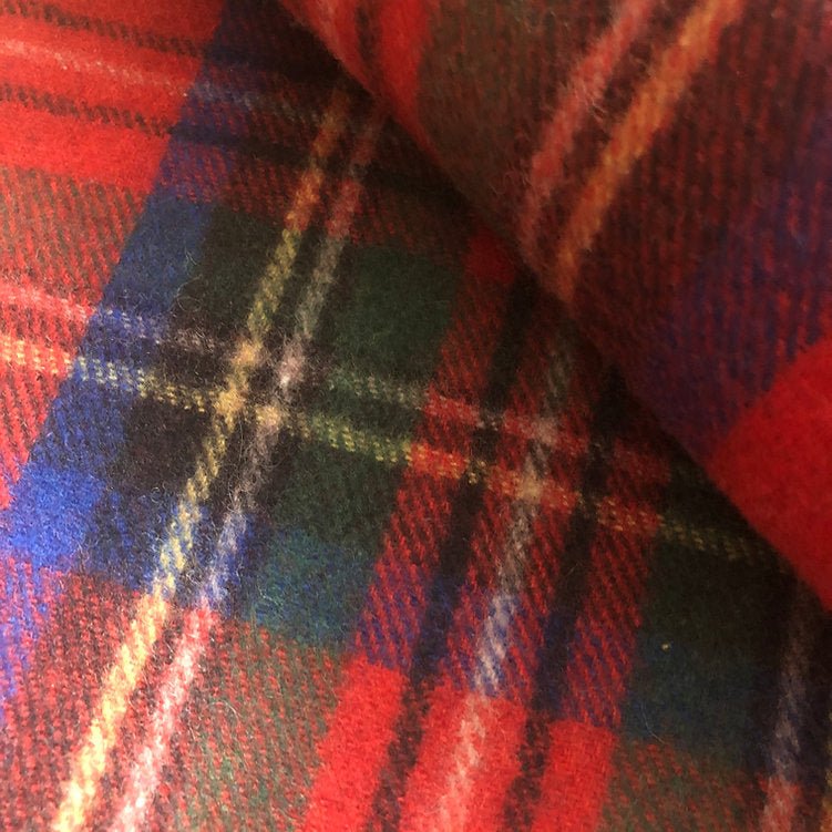 Royal Stewart Recycled Wool Blanket in Classic Tartan Check - REGN