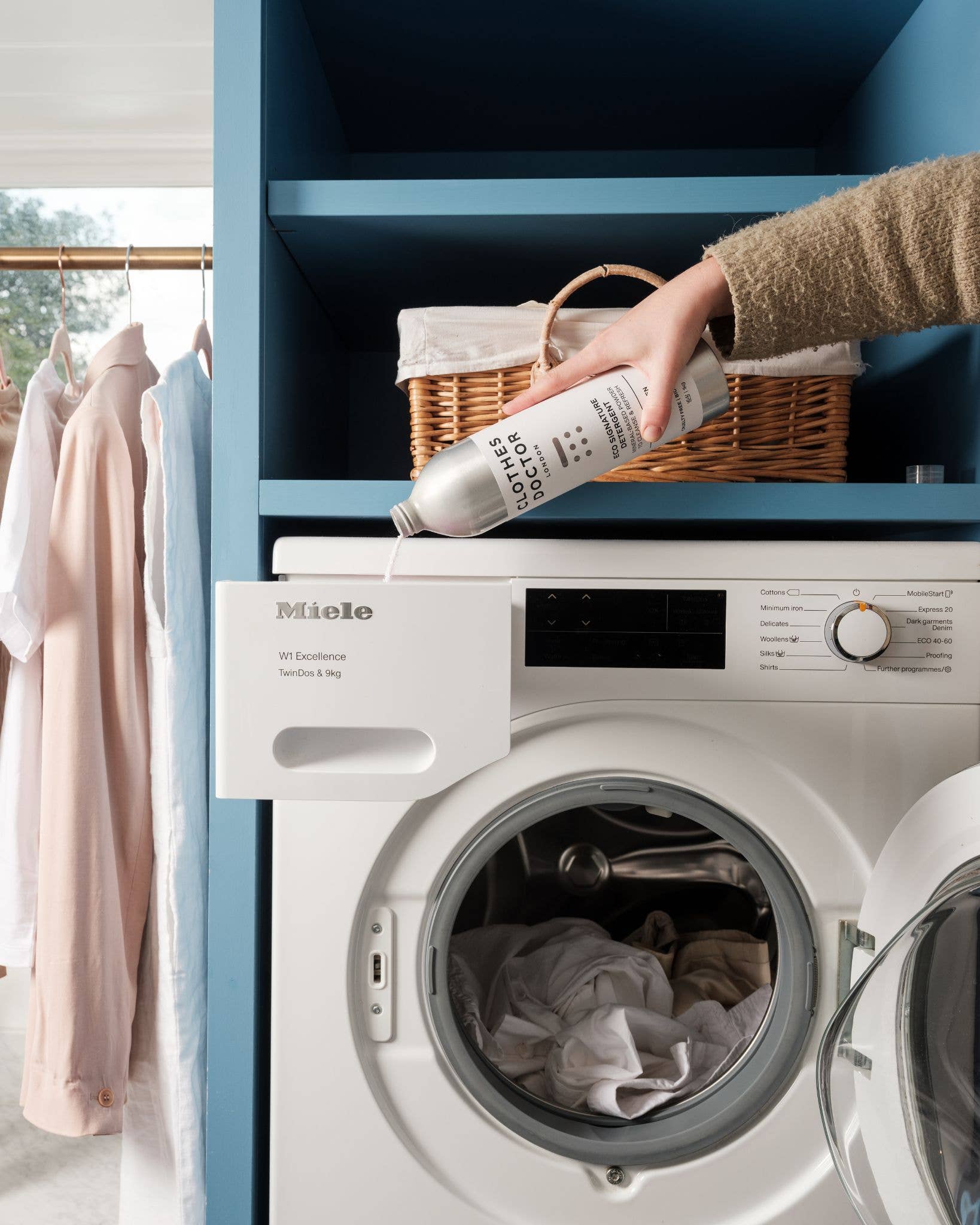 Signature Eco Wash Laundry Detergent 1L - Gentle, Effective & Eco - Friendly - REGN