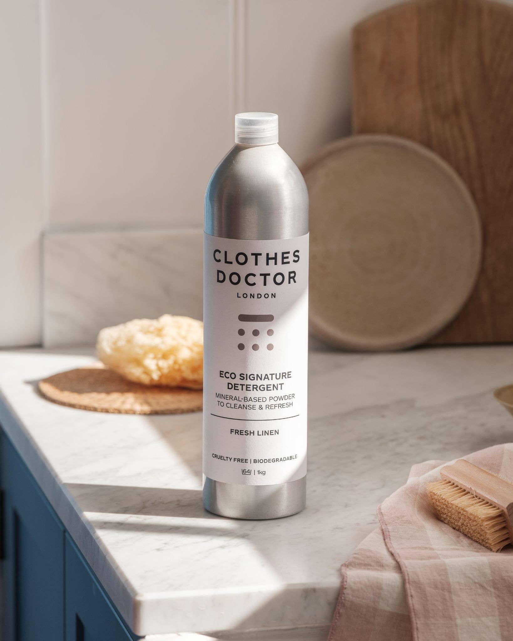 Signature Eco Wash Laundry Detergent 1L - Gentle, Effective & Eco - Friendly - REGN