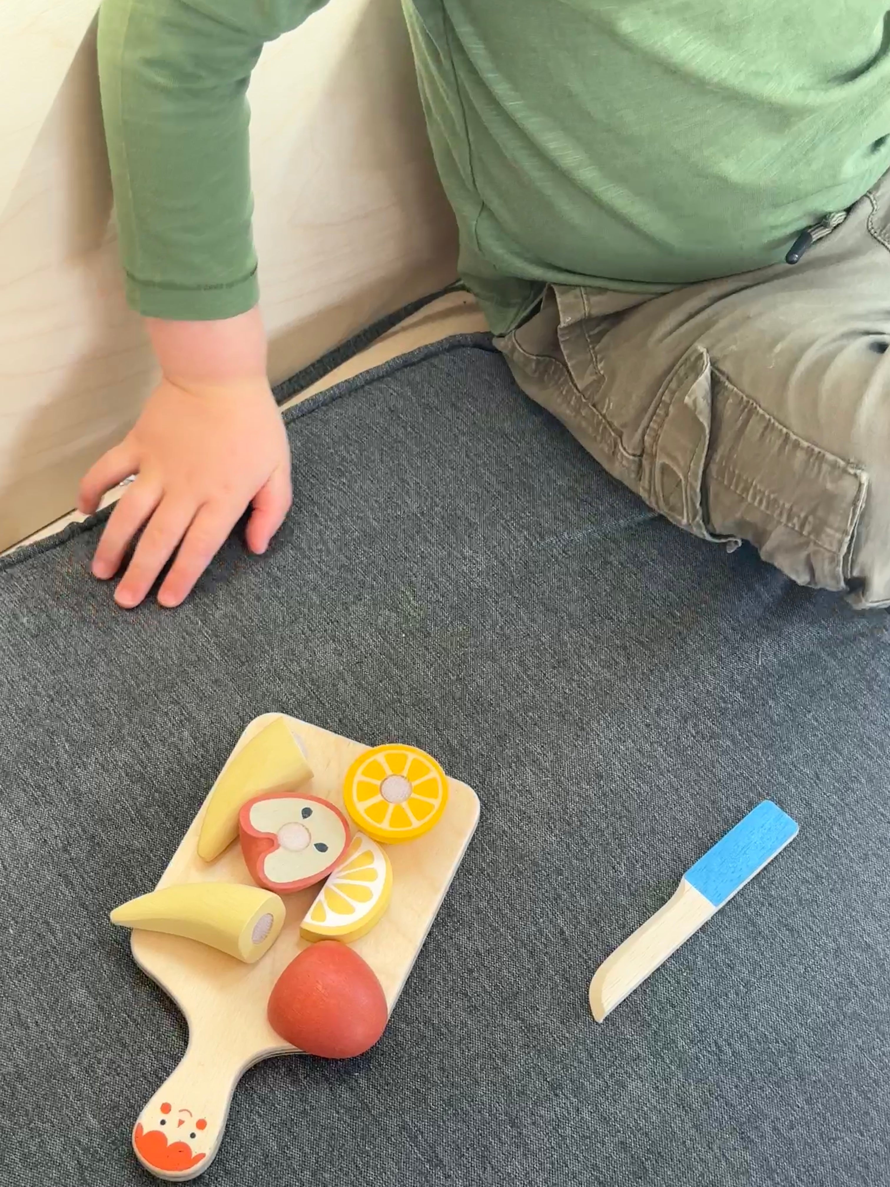 Smiley Fruit Chopping Board - REGN