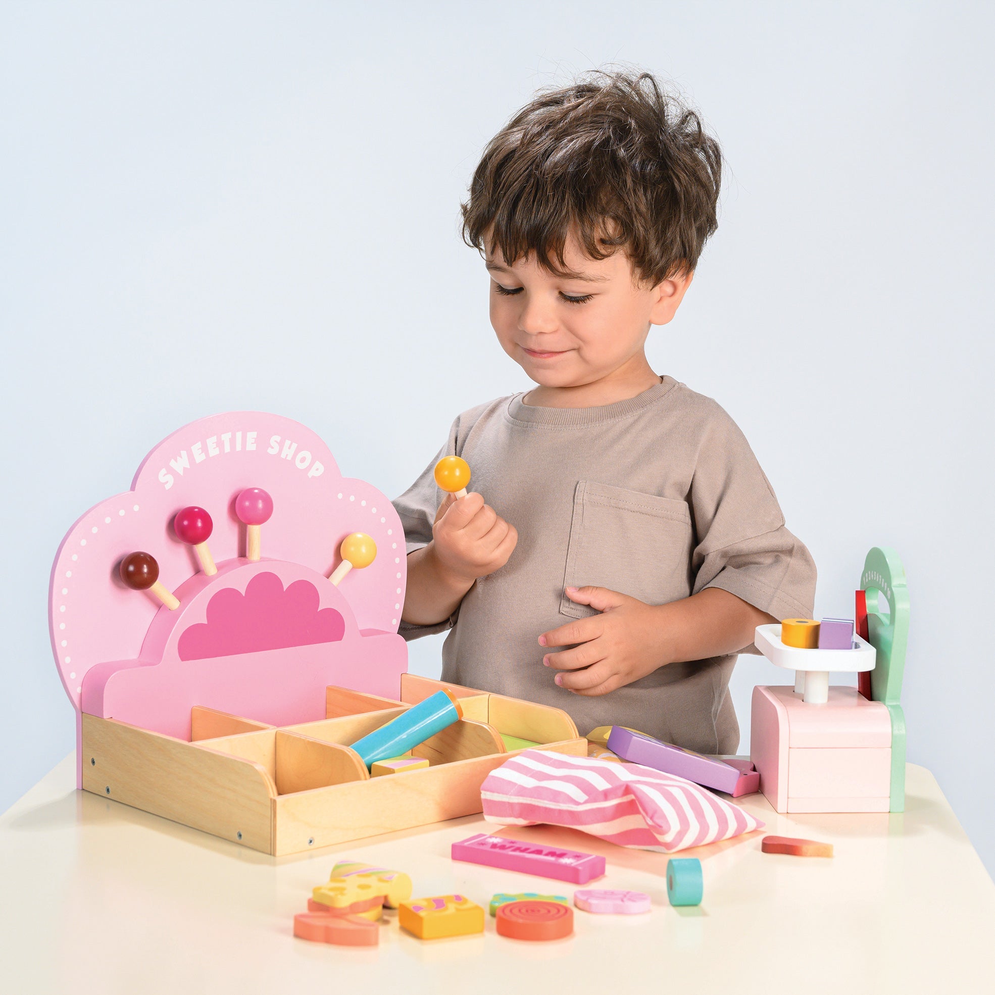 Sweetie Pic'n'Mix Shop - REGN
