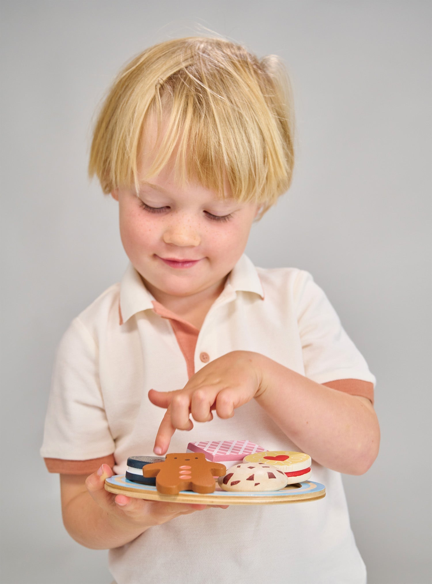Tea Time Biscuit Plate - REGN