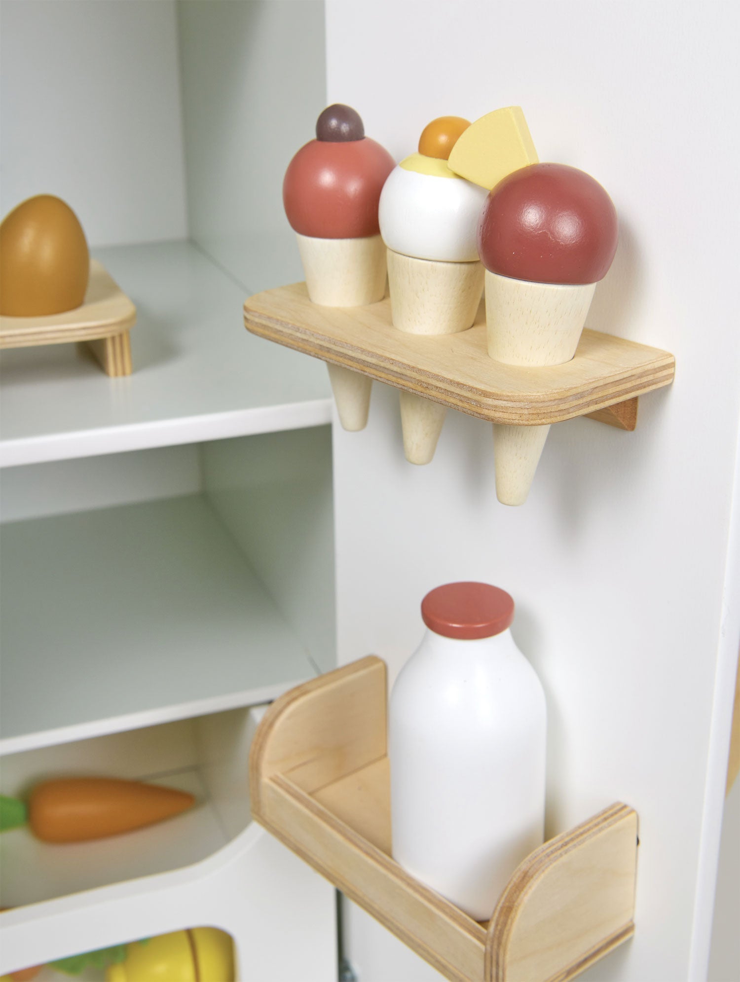 Tenderleaf Refrigerator - REGN