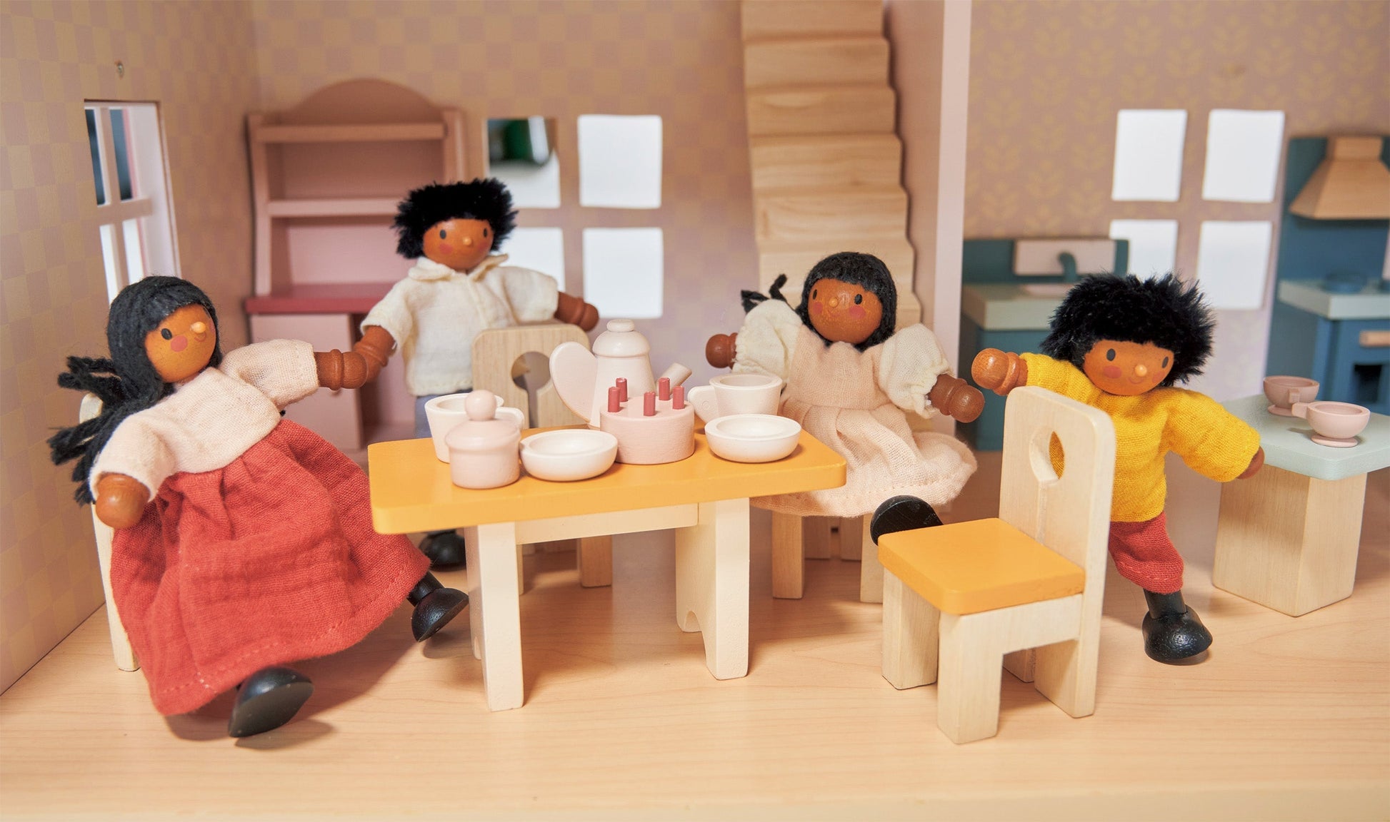 The Berrybunch Doll Family - REGN