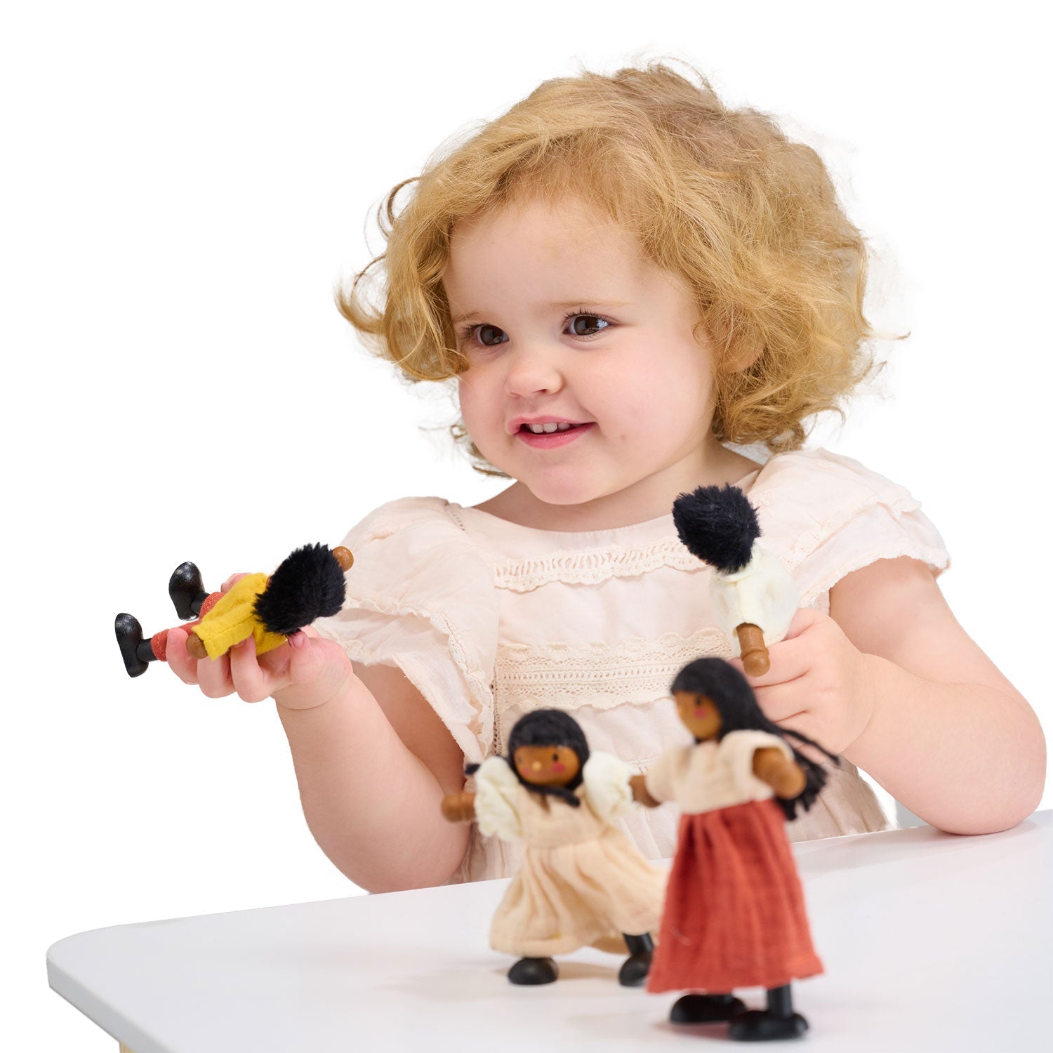 The Berrybunch Doll Family - REGN