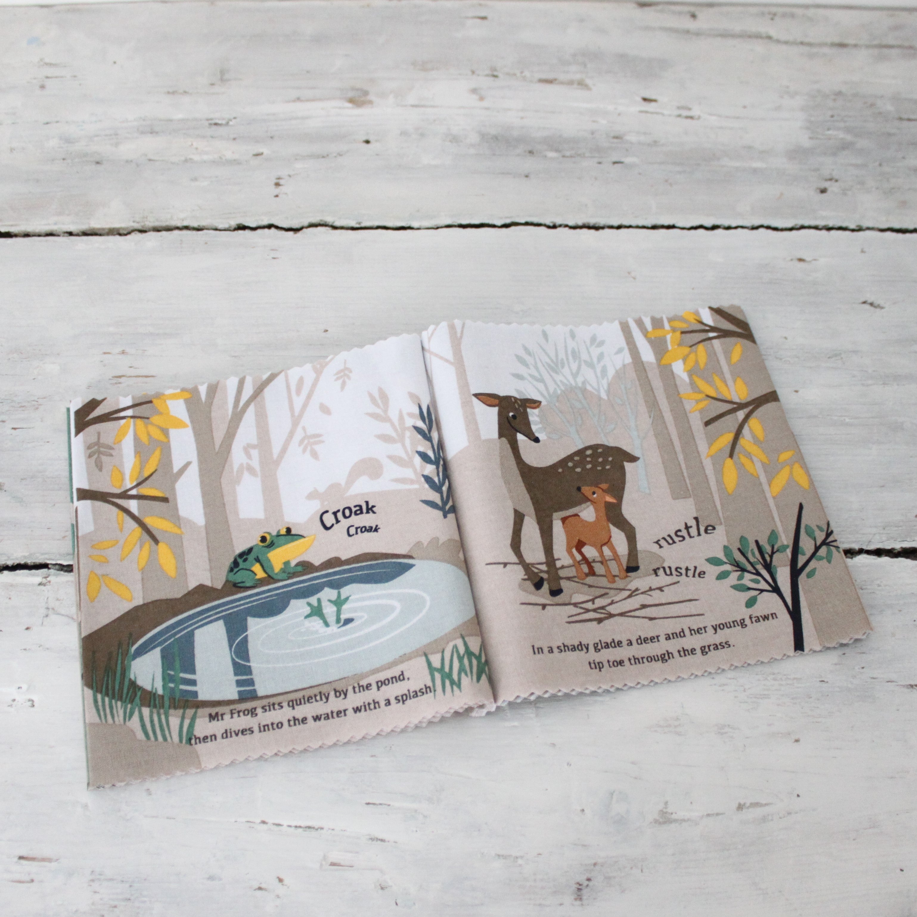 The Woodland Hush Rag Book - REGN
