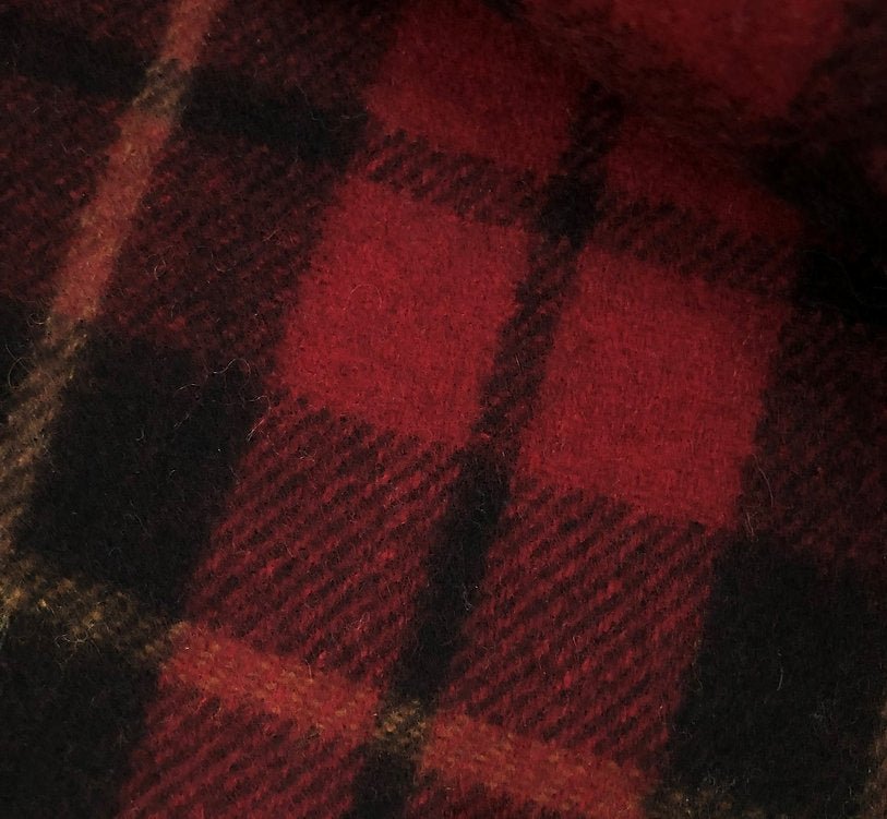 Wallace Recycled Wool Blanket in Classic Tartan Check - REGN
