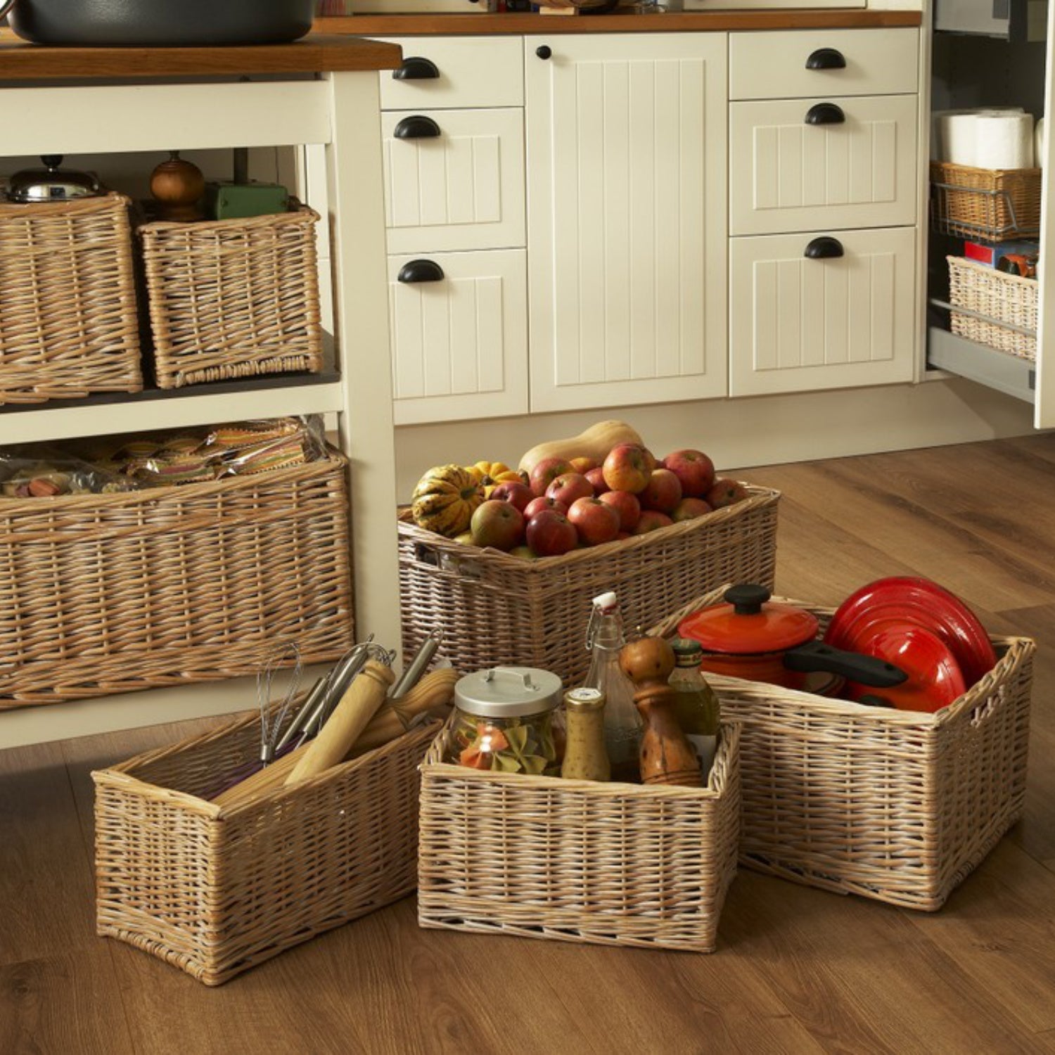 White Wash Willow Storage Basket Set 4 - REGN