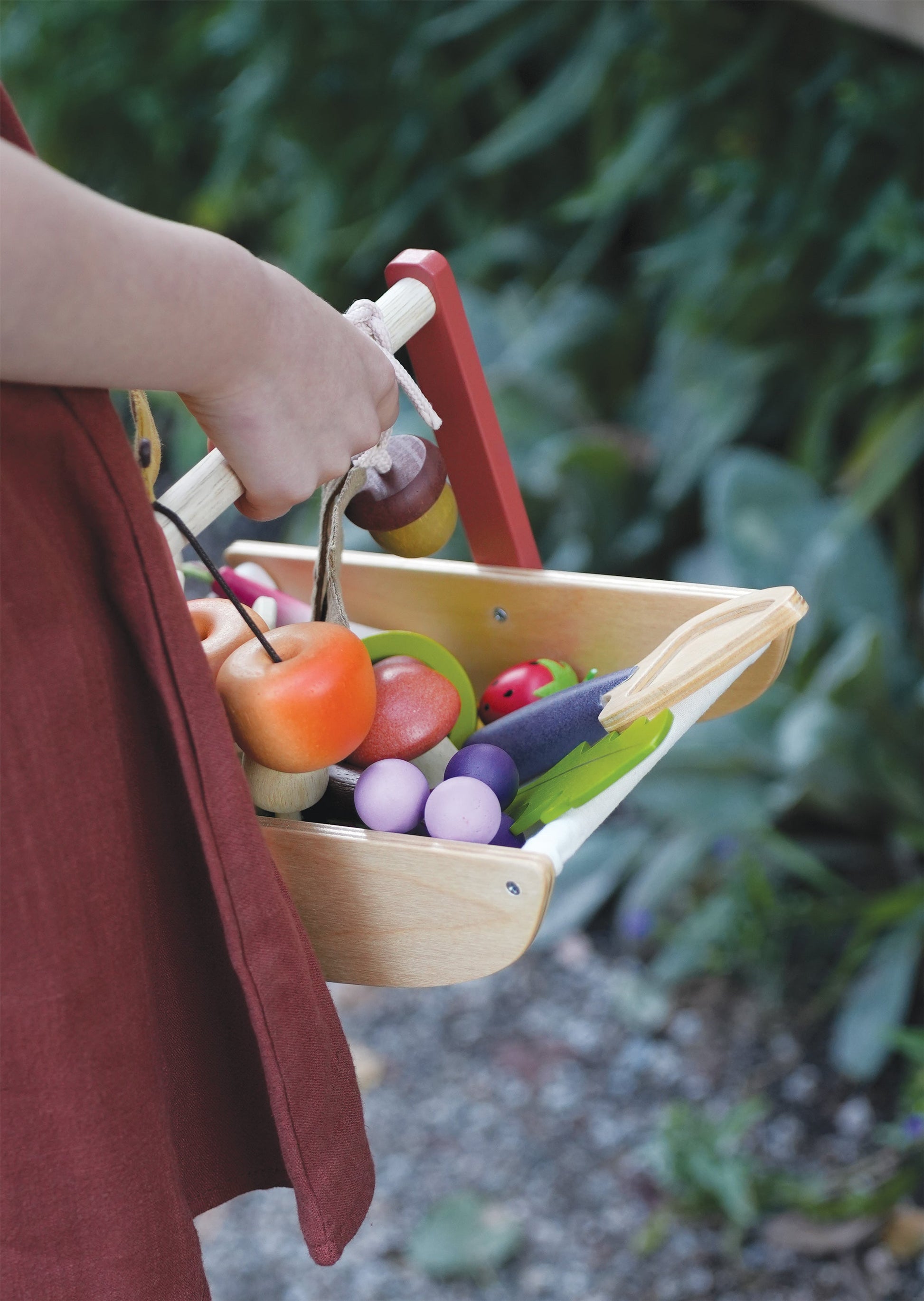 Wild Wood Foraging Trug - REGN
