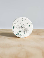 Winter Shower Steamer with Essential Oils – Juniperberry, Spruce & Cedarwood - REGN